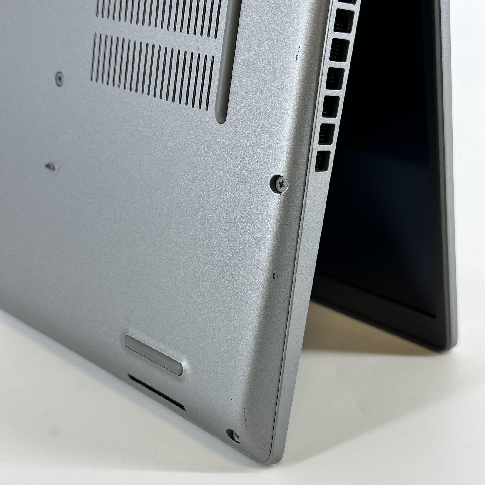 Dell Precision 3561 15.6 FHD TOUCH i7-11850H 2.50GHz 32GB 1TB SSD T600 Very Good