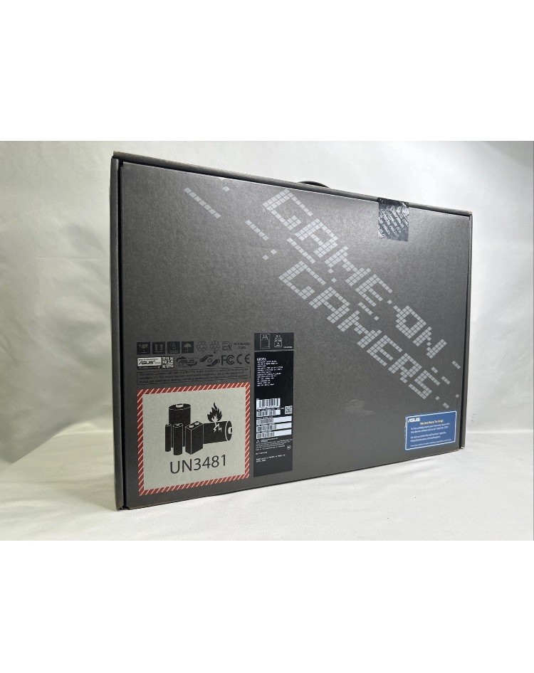 ASUS ROG STRIX SCAR Gaming Laptop 18″ 2.5K 240Hz Ultra 9 275HX 32GB 2TB RTX 5080
