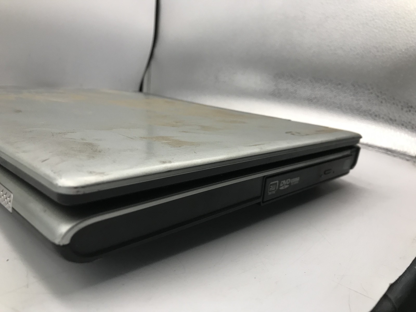 ACER TRAVELMATE 4230 – BOOTS TO BIOS – INTEL 2 T5500 – 2GB RAM – READ DESC – BB!
