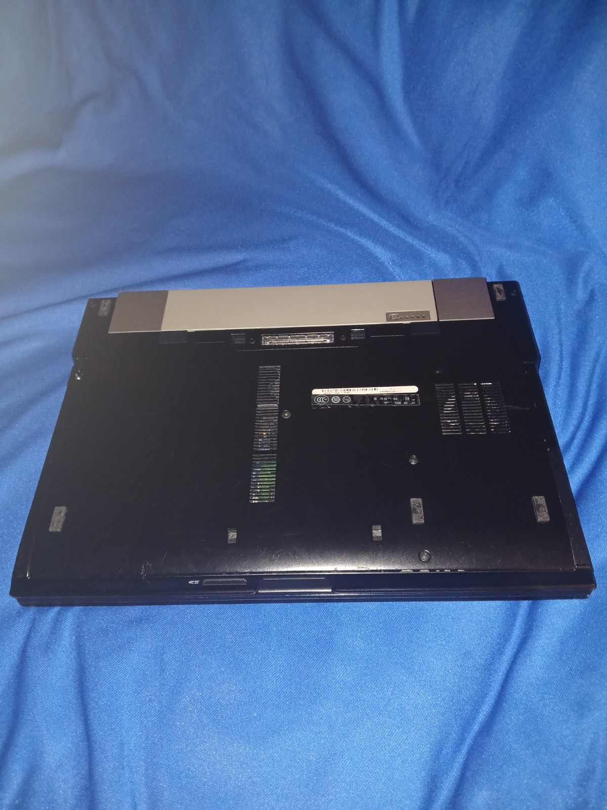 dell latitude e6400 laptop