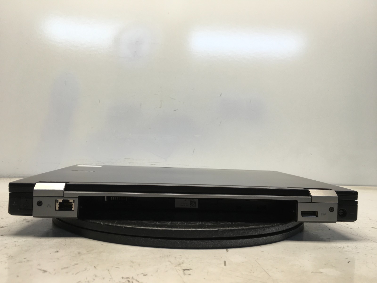 Dell Latitude E6400 Intel Core 2 Duo P8400 2.26GHz 2 GB NO HDD