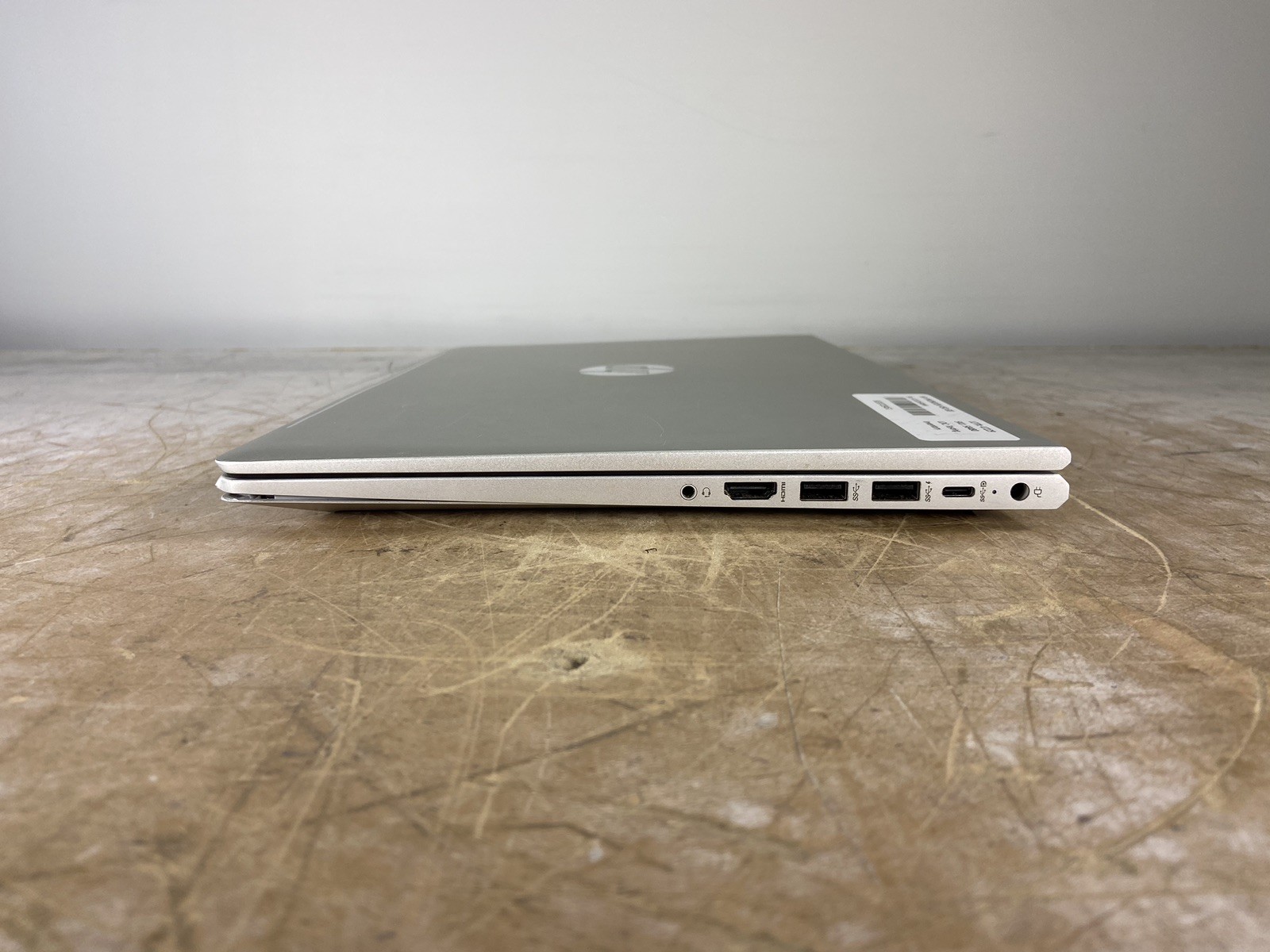HP PROBOOK 450 G8 i5-1135G7 @ 2.40GHz, 4GB RAM, NO HDD/OS