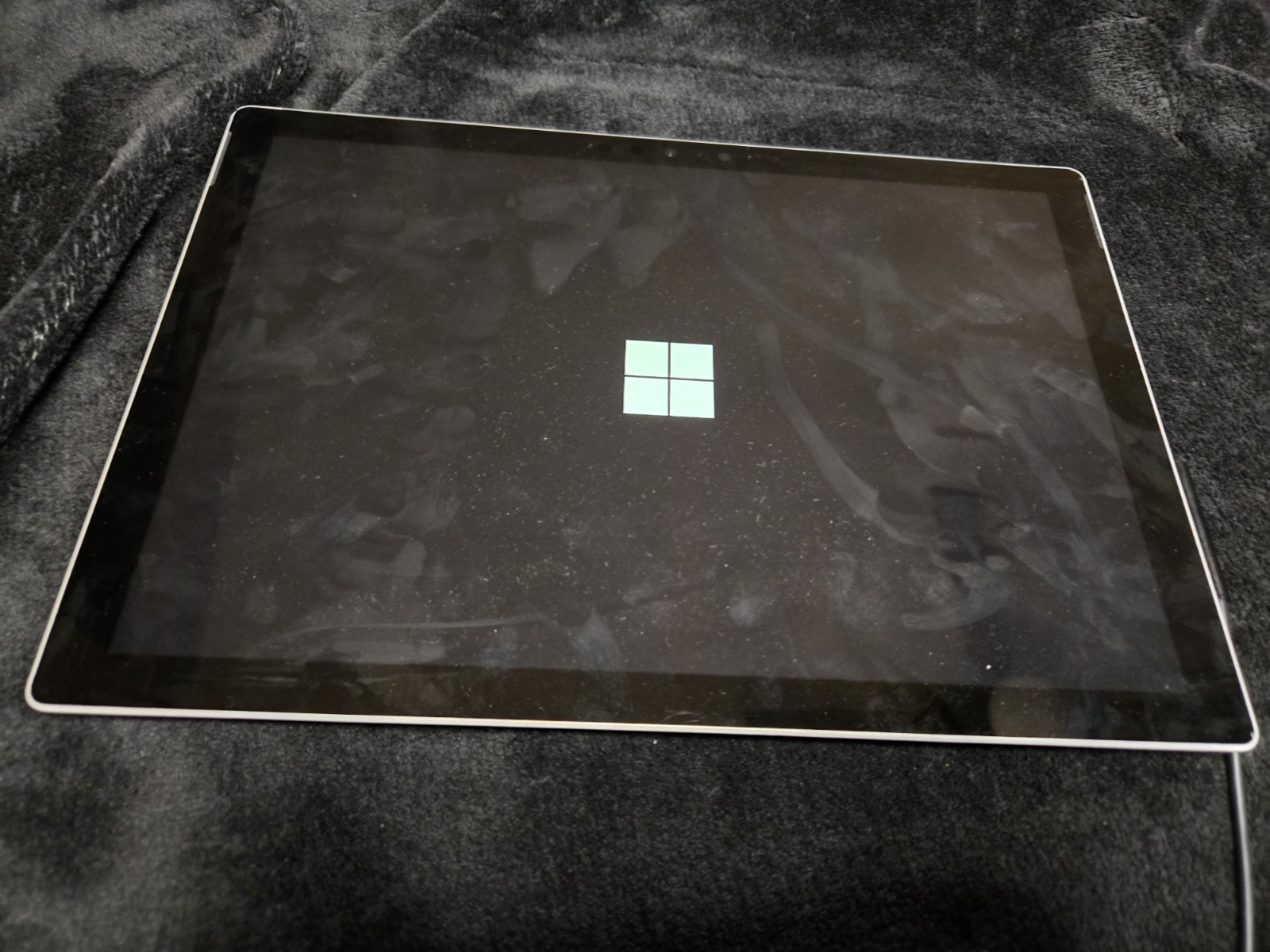 Microsoft Surface Pro 7 12″ i5 1.1GHz 8G 128G 👐🏾READ DETAILS👈🏾