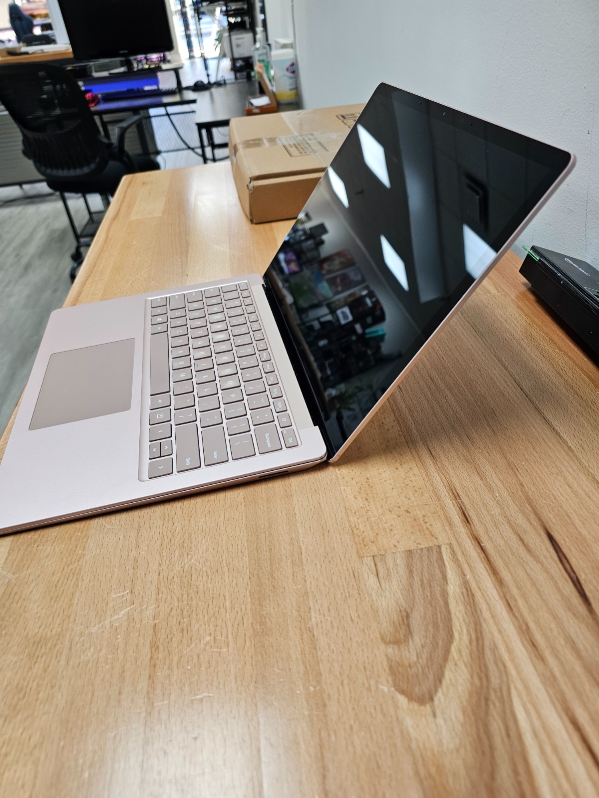 Microsoft Surface Laptop 13.8” 1868 (Rose Gold) PARTS