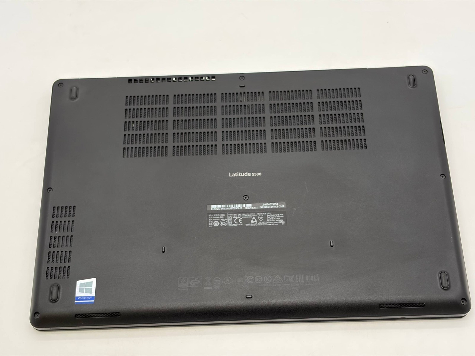 Dell Latitude 5580 i5-7300HQ@2.5GHz 8GB RAM 256GB SSD w/Battery Win 10Pro GradeB