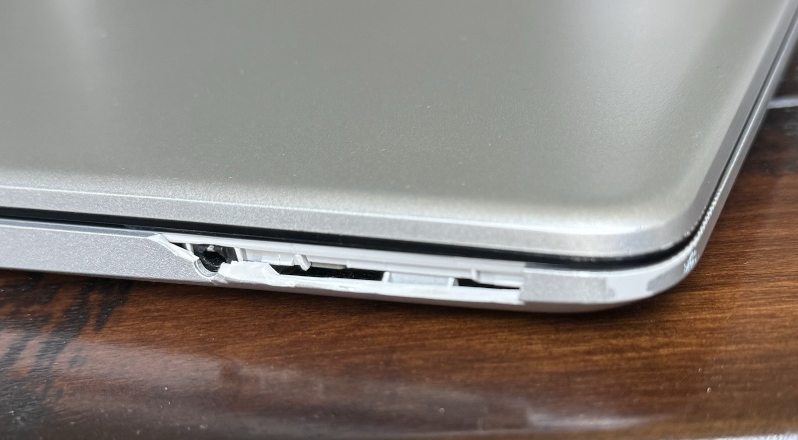 HP Laptop, 11th Gen Intel(R) Core(TM) i5-1135G7, Iris(R) Xe Graphics