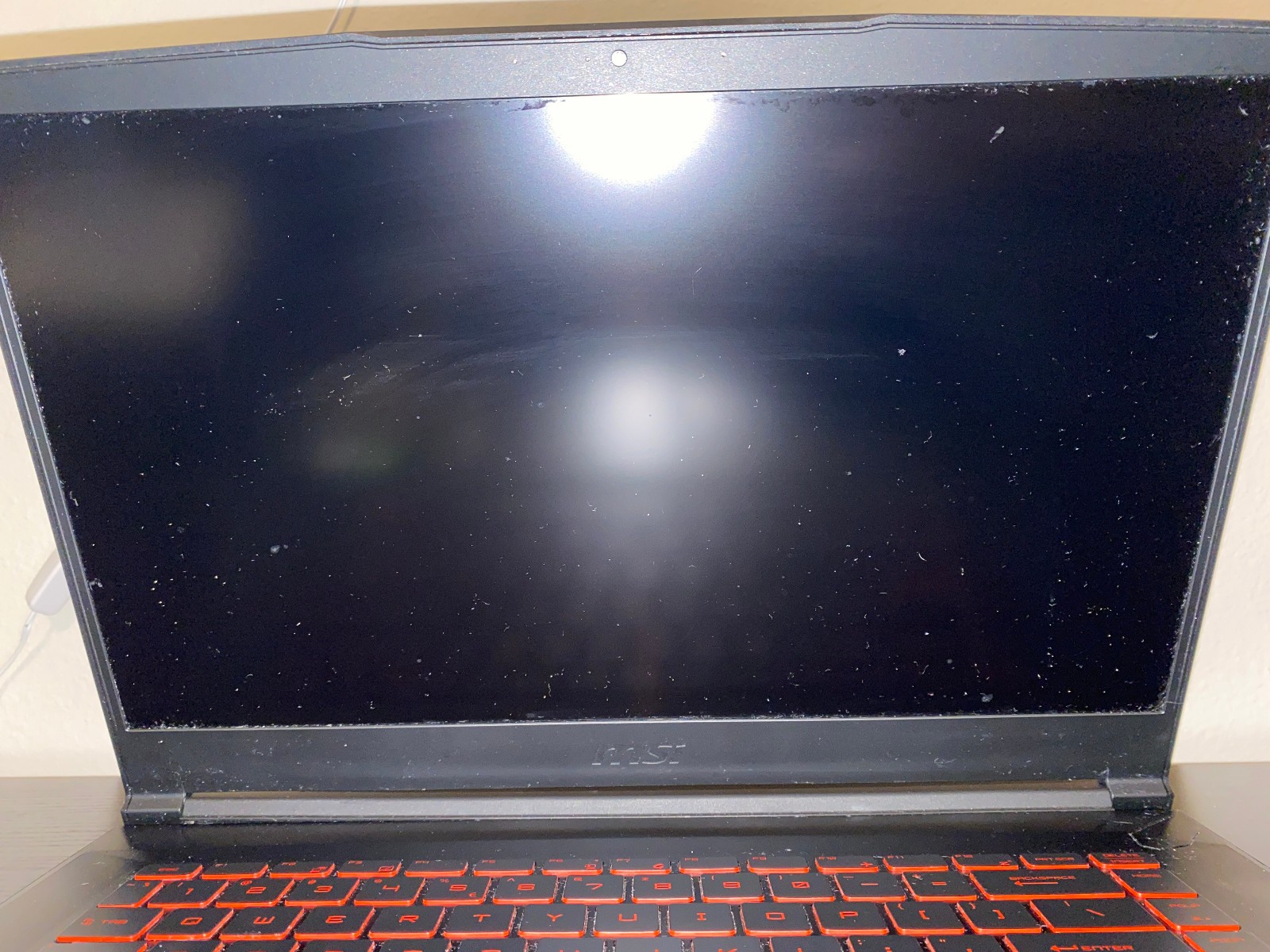 MSI Gaming Laptop GF63 Thin 10SC-222US-BB51050H8GXXDX10M – No HDD – Boots Fine