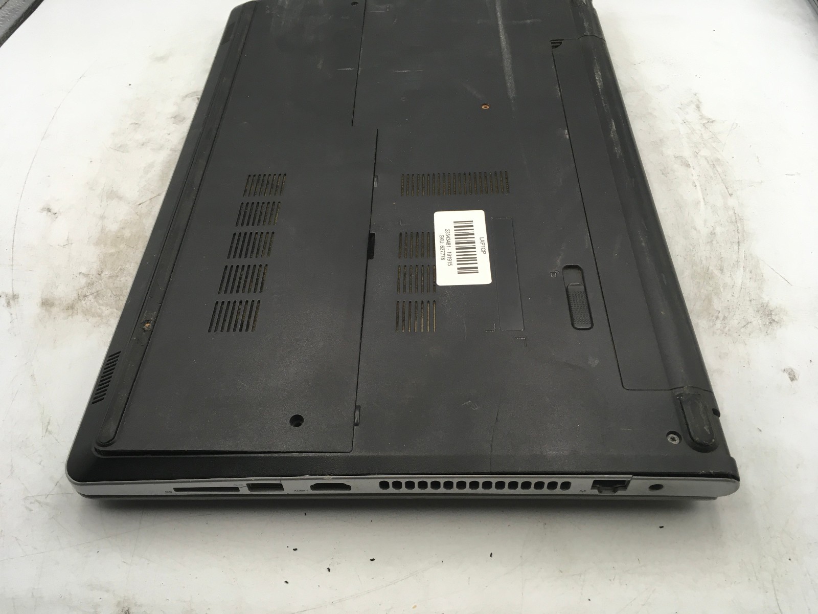 DELL INSPIRON 15 5551 – FOR PARTS – INTEL I3 7TH GEN- NO RAM – 15″ -READ DESC-BB