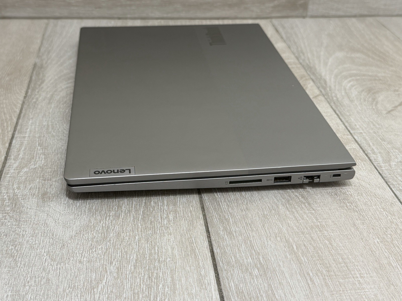 Lenovo ThinkBook 14 G2 ITL 14″ Core i5-1135G7 8GB RAM 256GB NVMe SSD Win-11 Pro