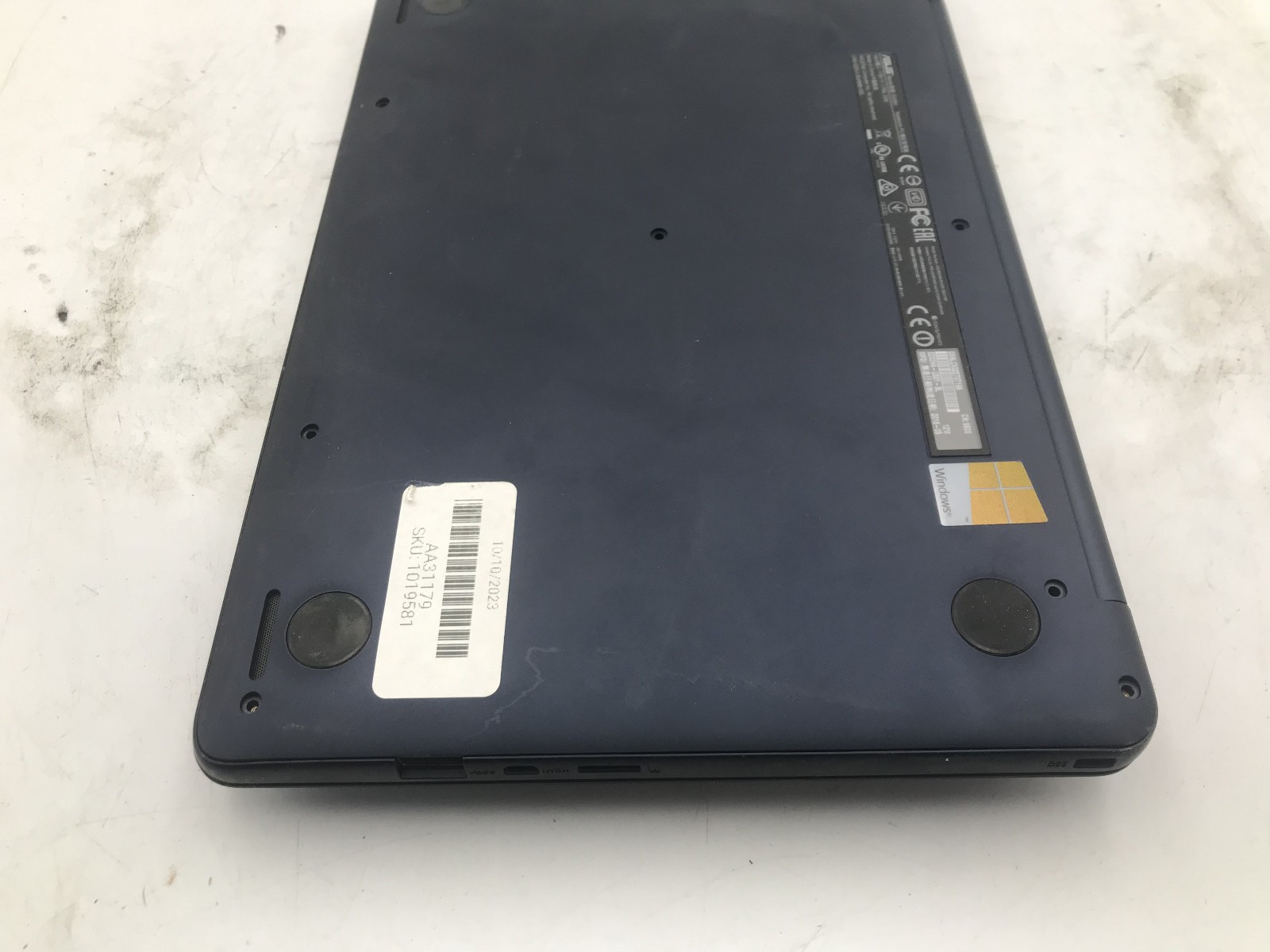 ASUS E200H NOTEBOOK – FOR PARTS/REPAIR – INTEL ATOM X5-Z8350 – 2GB RAM -READ- BB