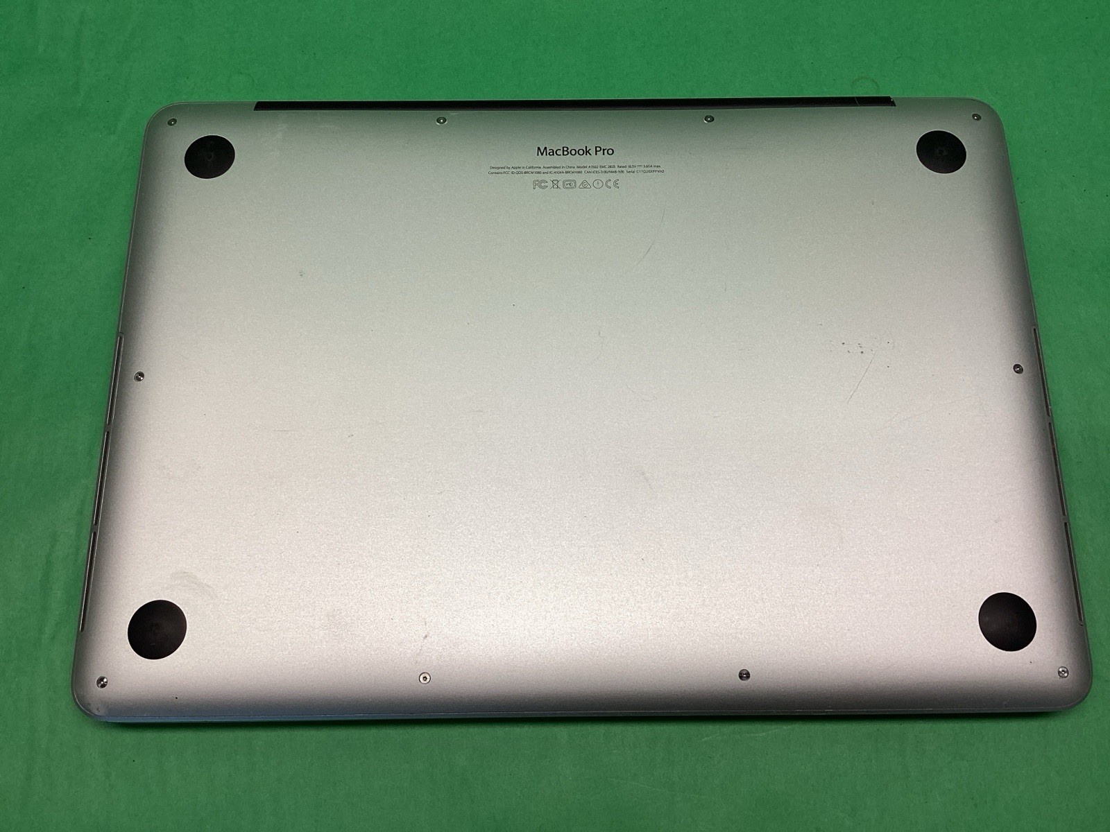 Apple Early 2015 MacBook Pro A1502 – 13” Laptop – POWERS ON – UNTESTED