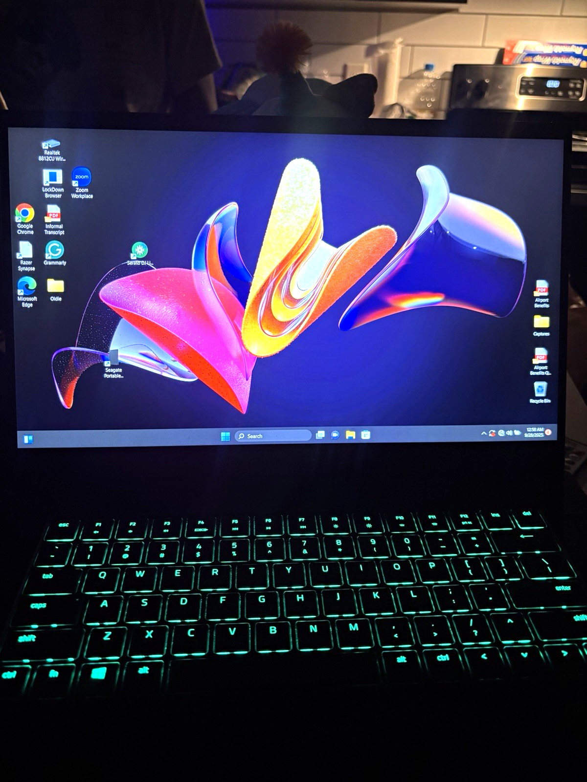 Razer Blade 15.6″ Gaming Laptop i7 16GB 1TB SSD GTX 1660 Ti Win 11