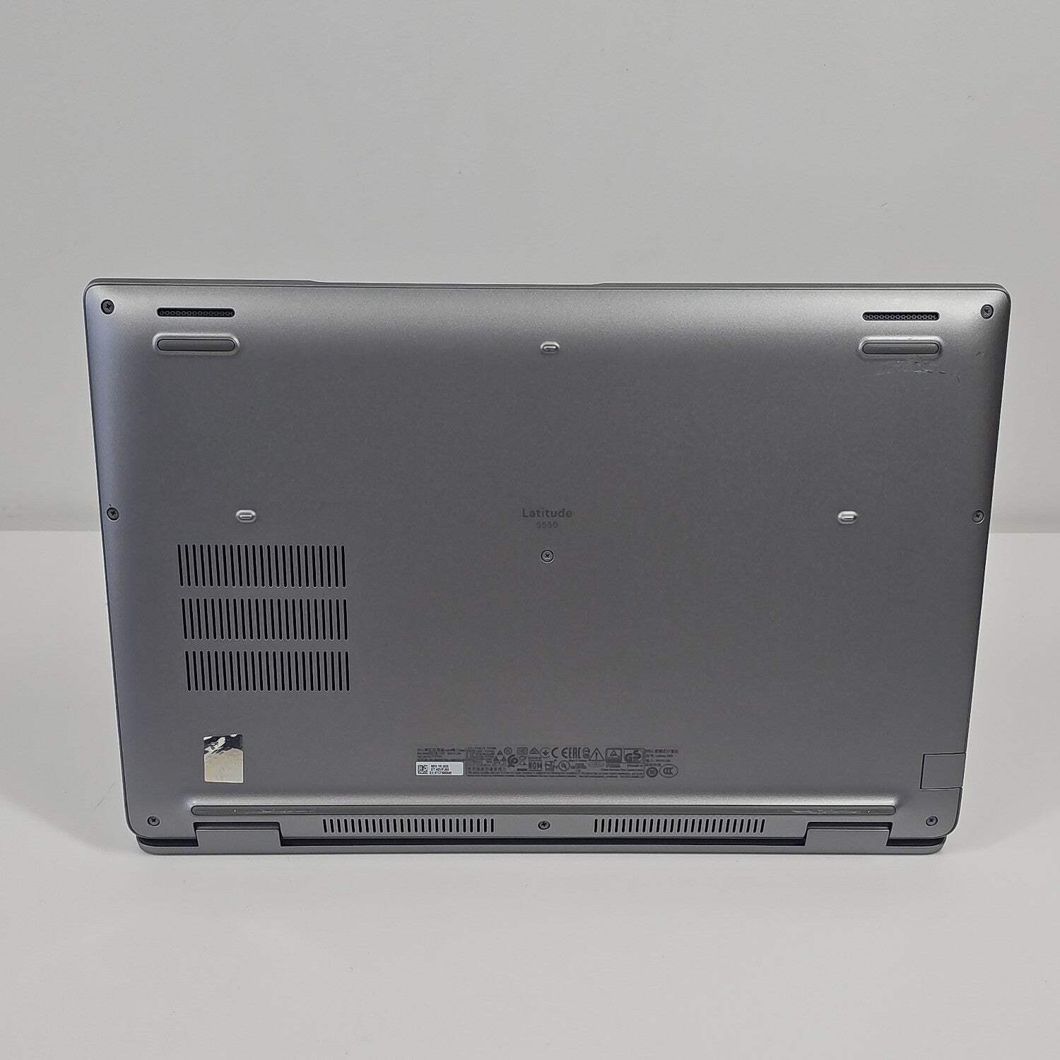 Dell Latitude 5550 15.6″ Core Ultra 5 125U 1.3GHz 16GB RAM 512GB SSD