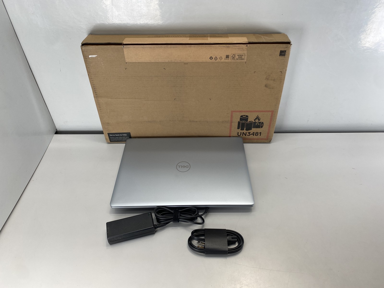 Dell Laptop Inspiron 16 5640 16″ Intel Core 7 150U 1TB- Ice Blue