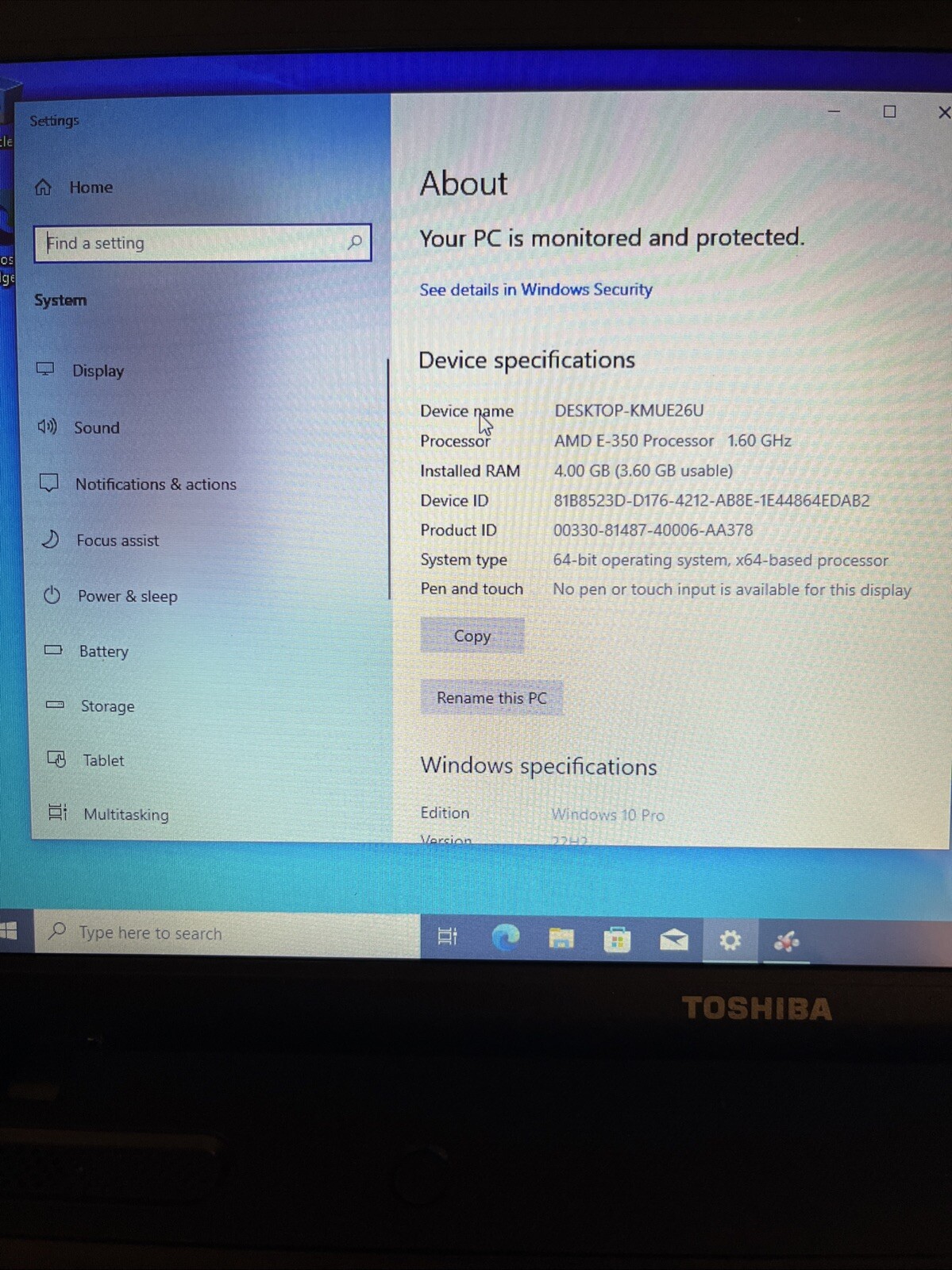 Toshiba Satellite C855d-S5303 AMD E-350 1.60 GHzLaptop Windows 10