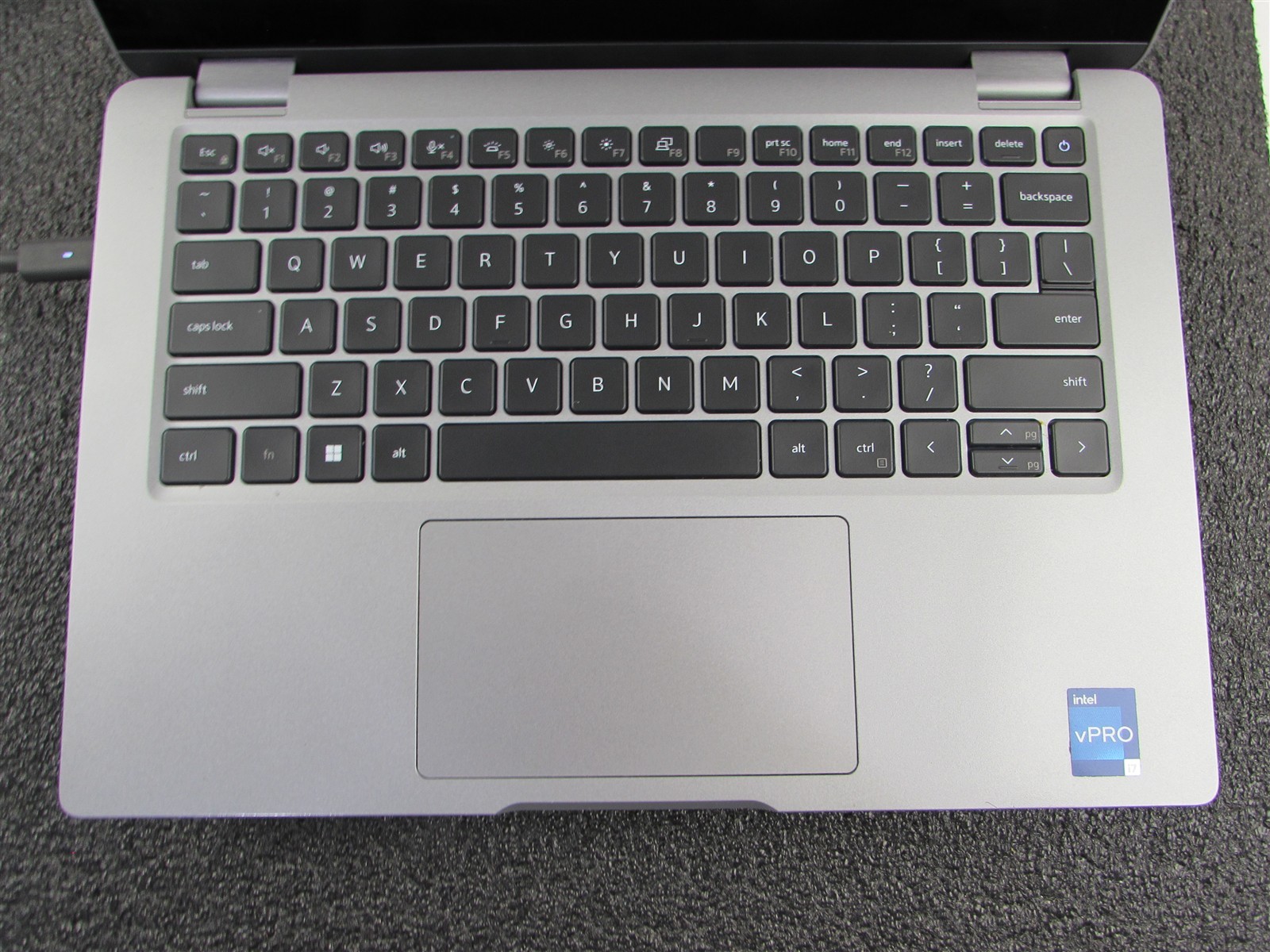 DELL LATITUDE 5340 1920X1080 FHD TOUCH I7-1365U 512GB SSD 16GB RAM NO O.S