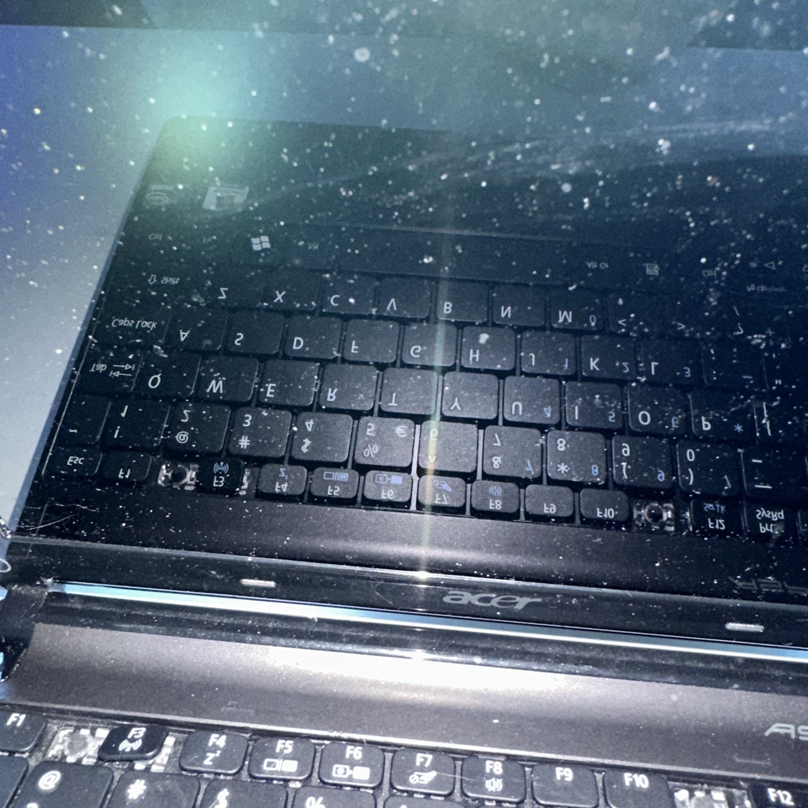 Acer Aspire One D257 10.1” Netbook Intel Atom 1GB RAM Windows 7 Starter