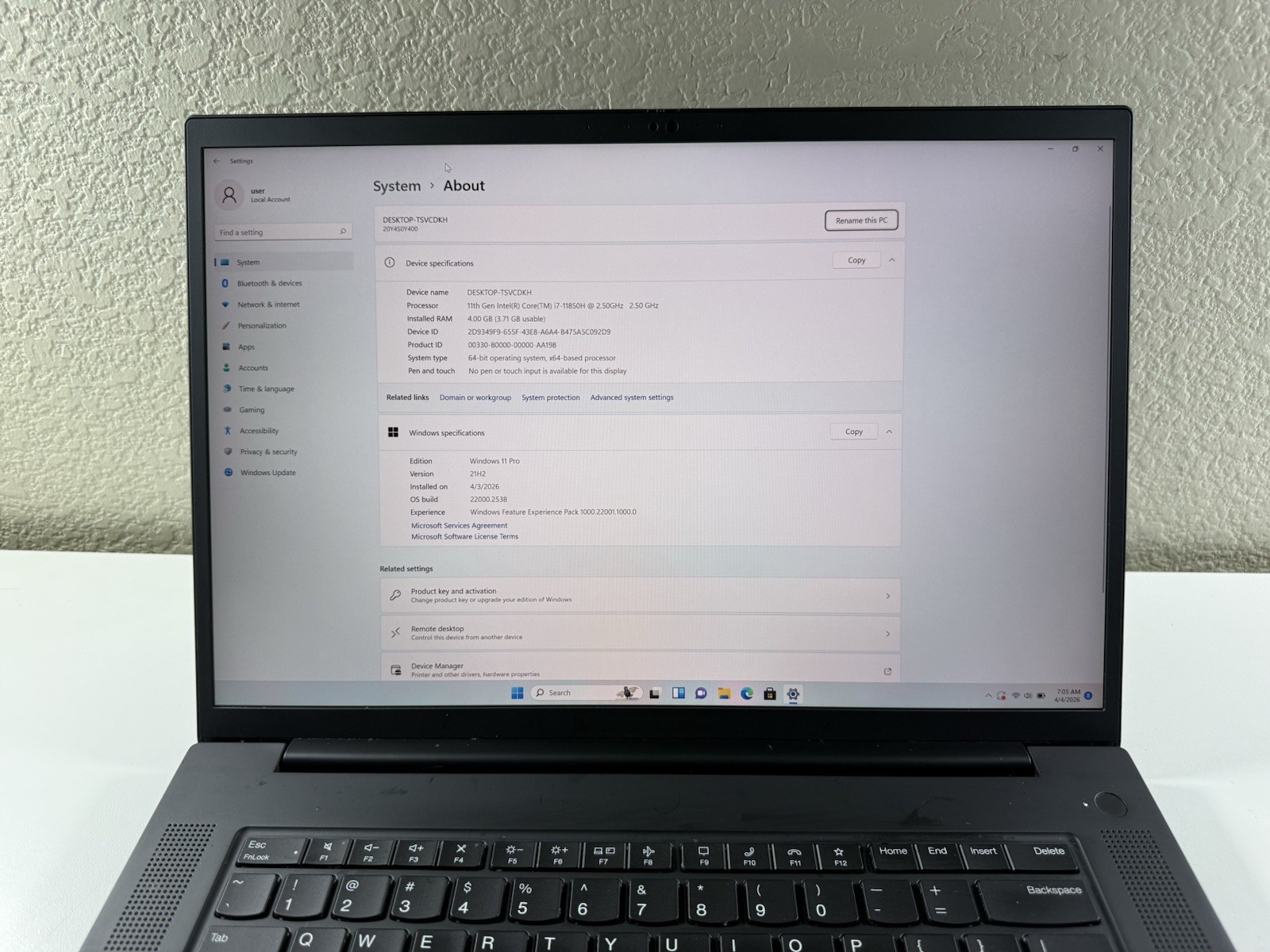 Lenovo ThinkPad P1 Gen 4 T1200 GPU 16″ i7-11850H 4GB RAM 256GB Win 11 Pro Read”