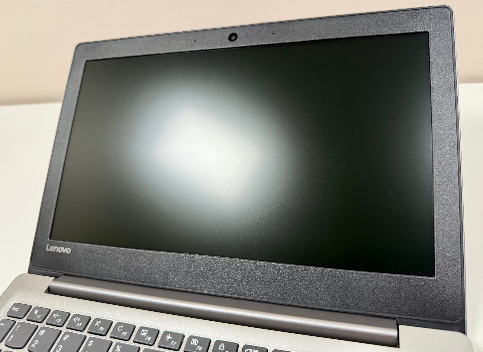 Lenovo ideapad 130S-11IGM 11.6″ 1.1GHz Pentium Silver N5000 4GB RAM 64GB eMMC