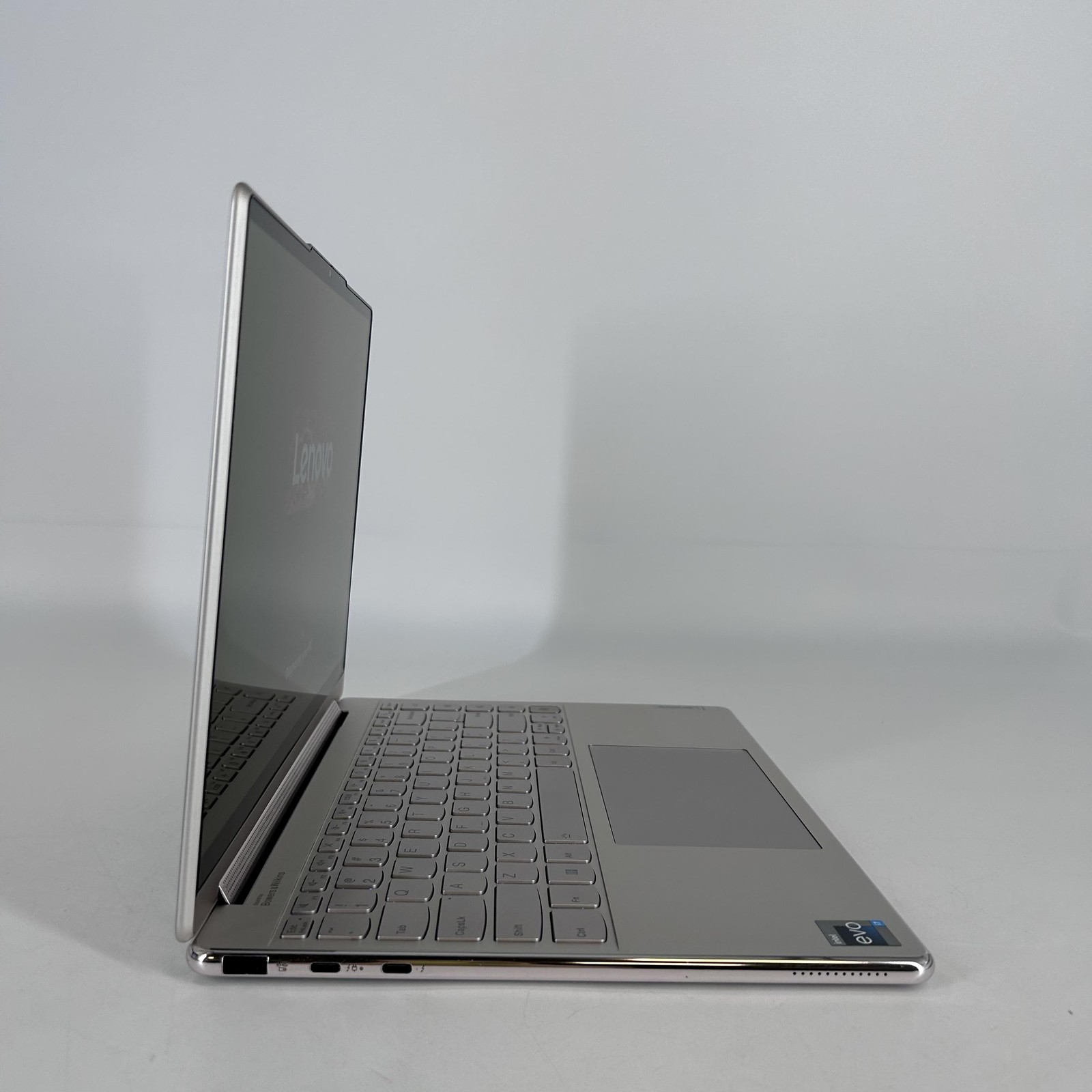 Lenovo Yoga 9i 14 QHD+ TOUCH 2.1 GHz i7-1260P 16GB 512GB SSD Very Good