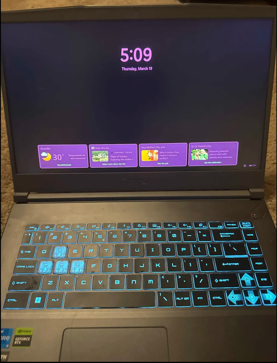 MSI Thin 15 15.6″ Gaming Laptop, Intel Core i5-13420H, NVIDIA GeForce RTX 3050
