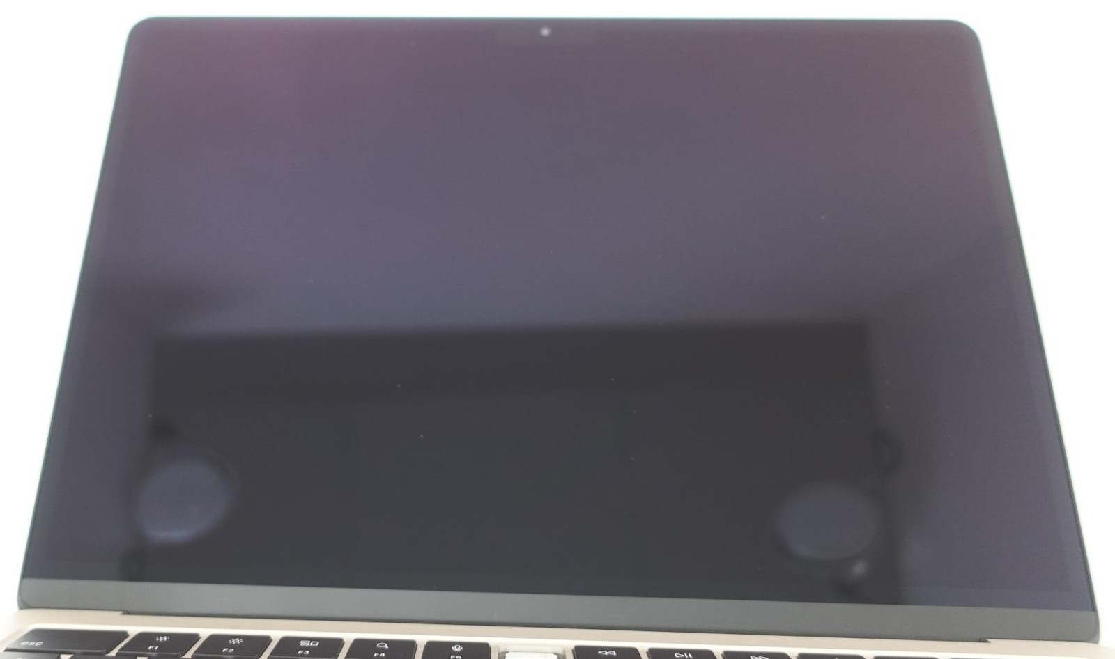 Apple MacBook Air 2022 A2681 13.6″ M2 Retina 8GB 256GB SSD iOS Tahoe