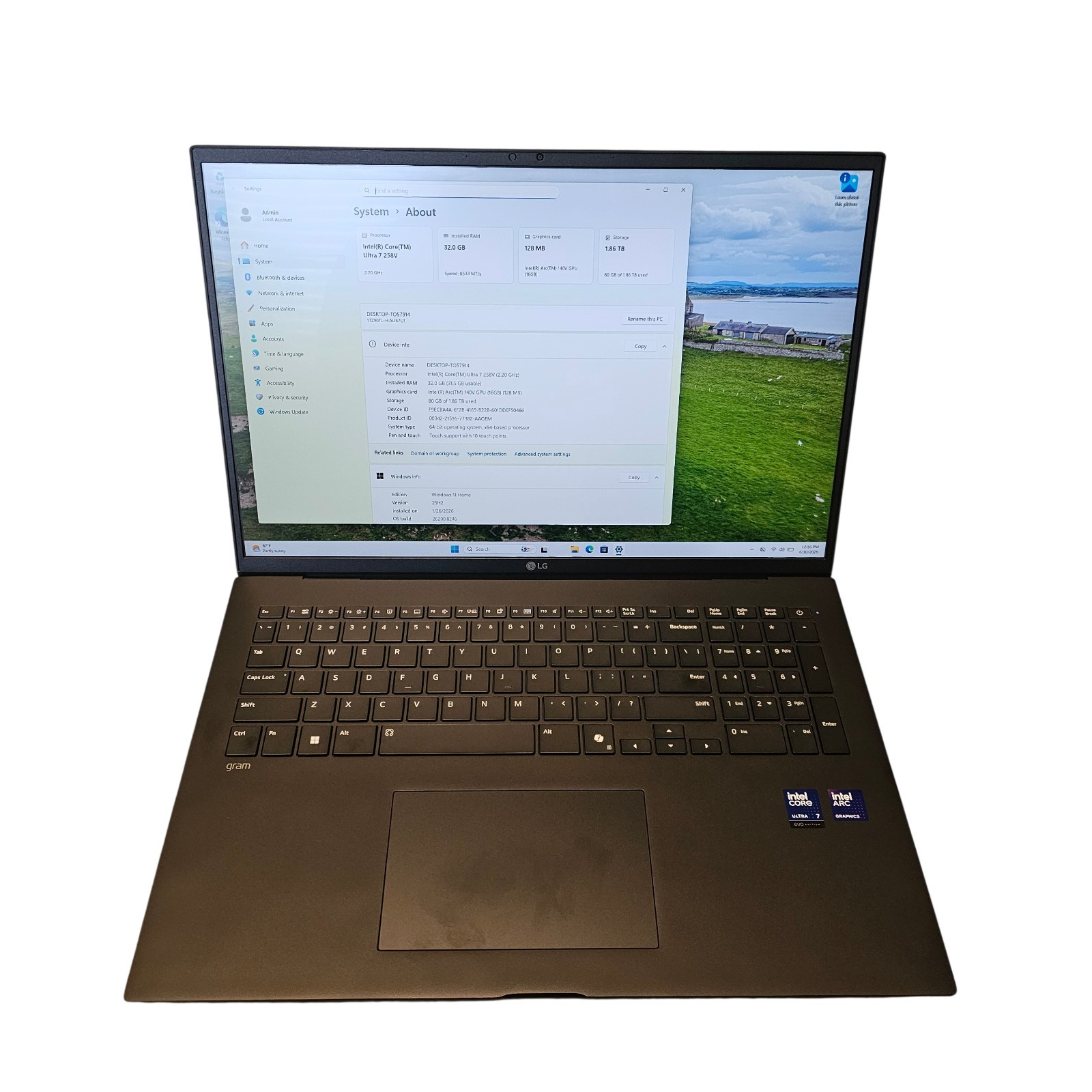LG Gram 17″ Laptop 17Z90TL-H.AUB7U1 – Ultra 7 258V – 32GB 2TB SSD Black Open Box