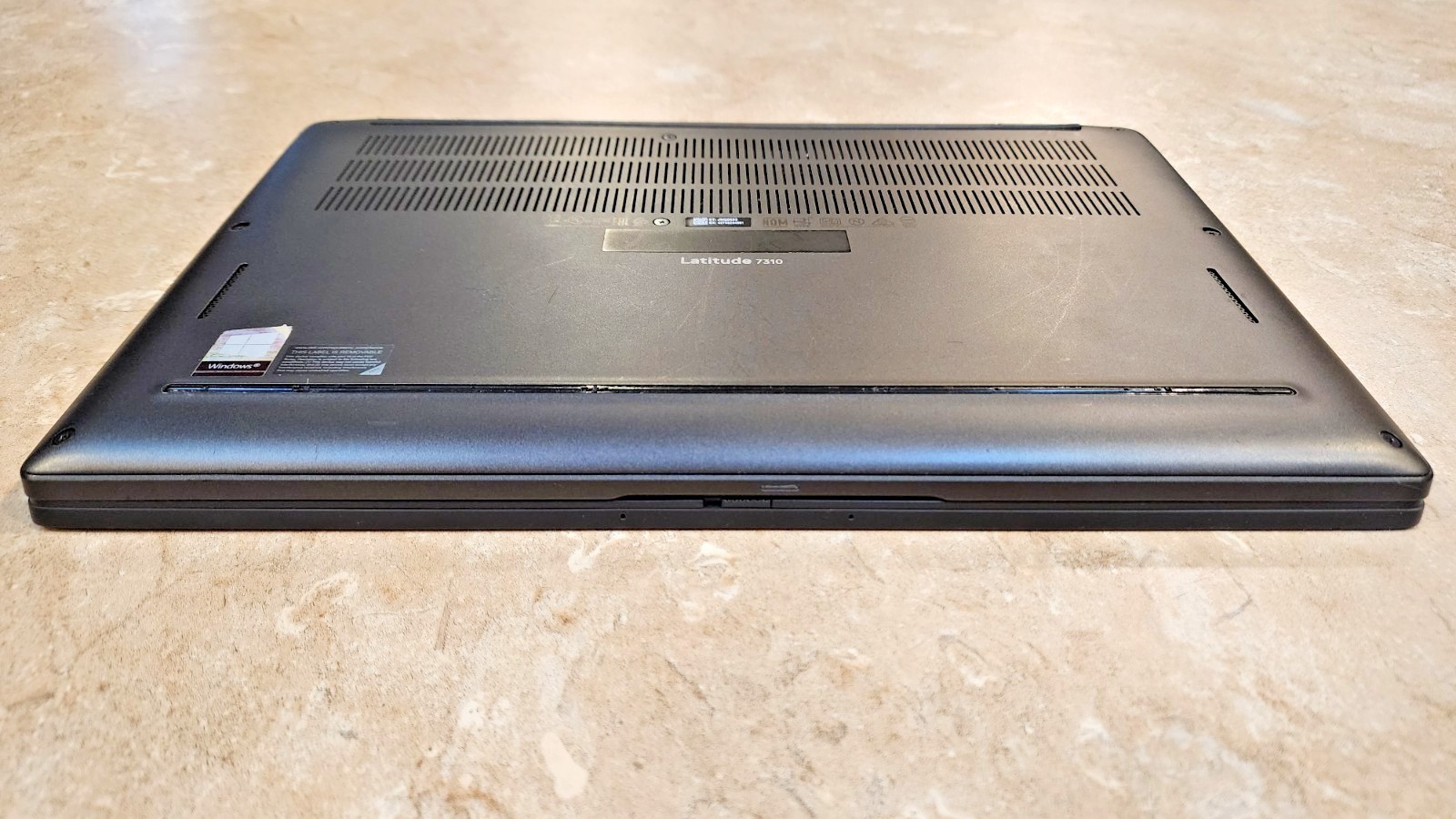Dell Latitude 7310 13.3″ FHD i5-10310U 16GB RAM No SSD
