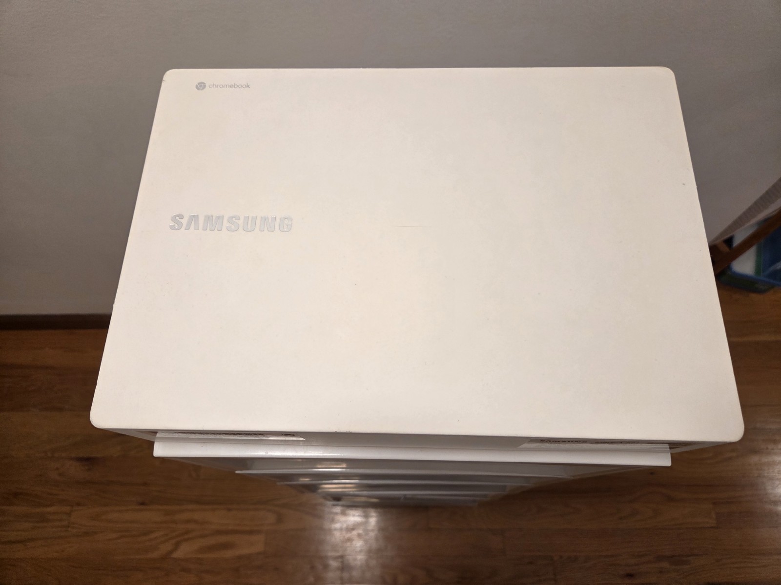 Samsung Galaxy 13.3″ 4K Chromebook Intel Core I5, 8GB RAM, 256GB SSD, Fiesta Red