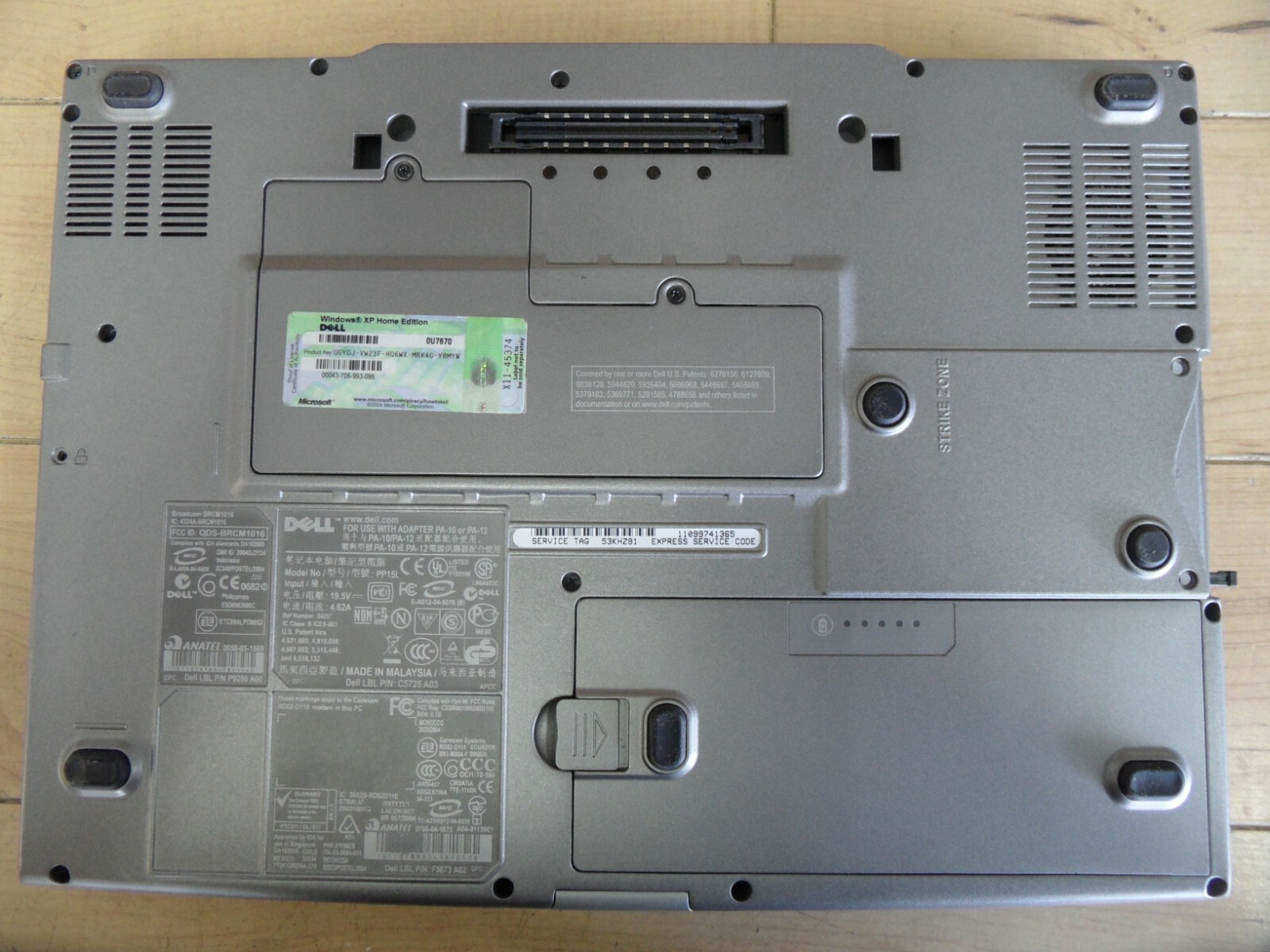 Dell Latitude D810 / Pentium M @ 1.73 GHz / Parts Laptop / Posted Bios, No Drive