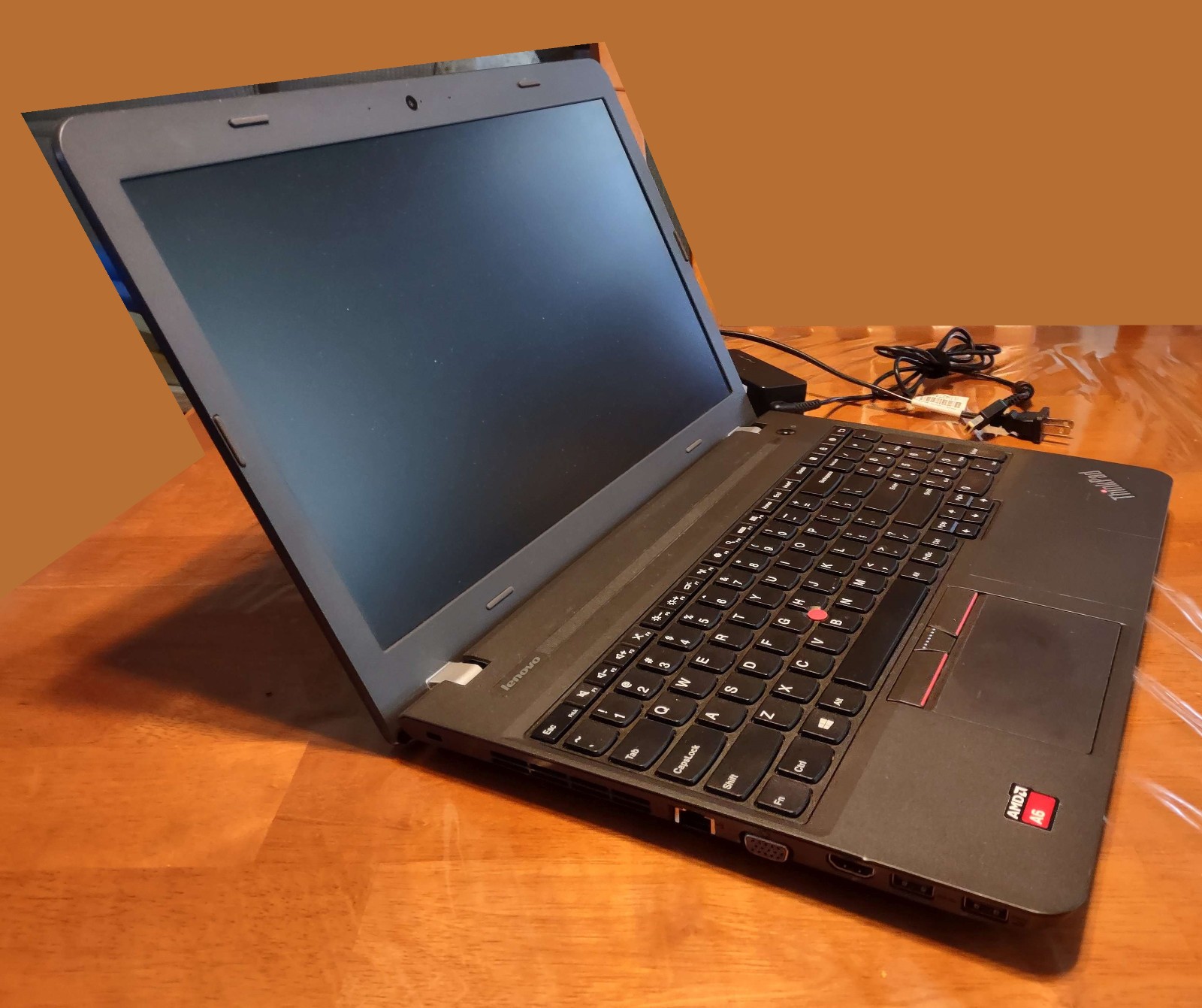 Lenovo E555 15.6” AMD A6 2.2GHz 8GB 500GB HDD Win10Pro MS Office *READ*