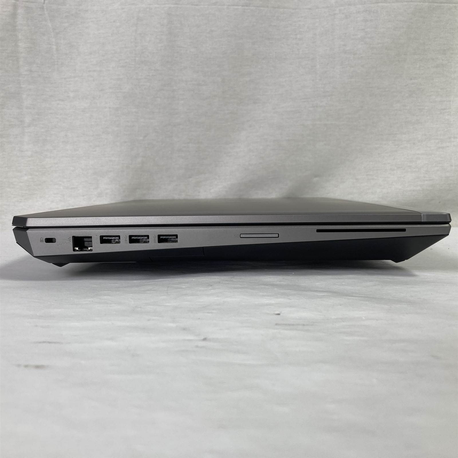 HP ZBook 17 G6 17.3″ Laptop i7-9850H 2.6GHz – 16GB – 256GB NVMe SSD – Win 11