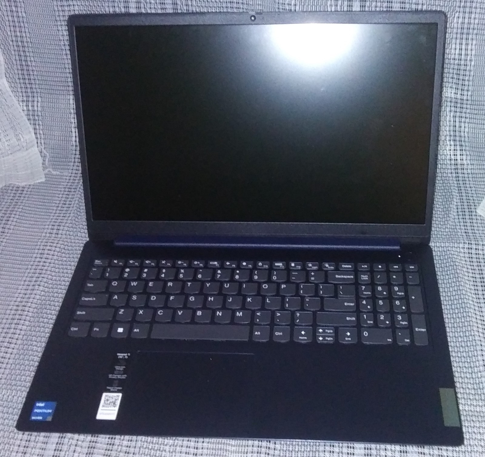 Lenovo IdeaPad 1 15IJL7 82LX0050US 15″ Notebook
