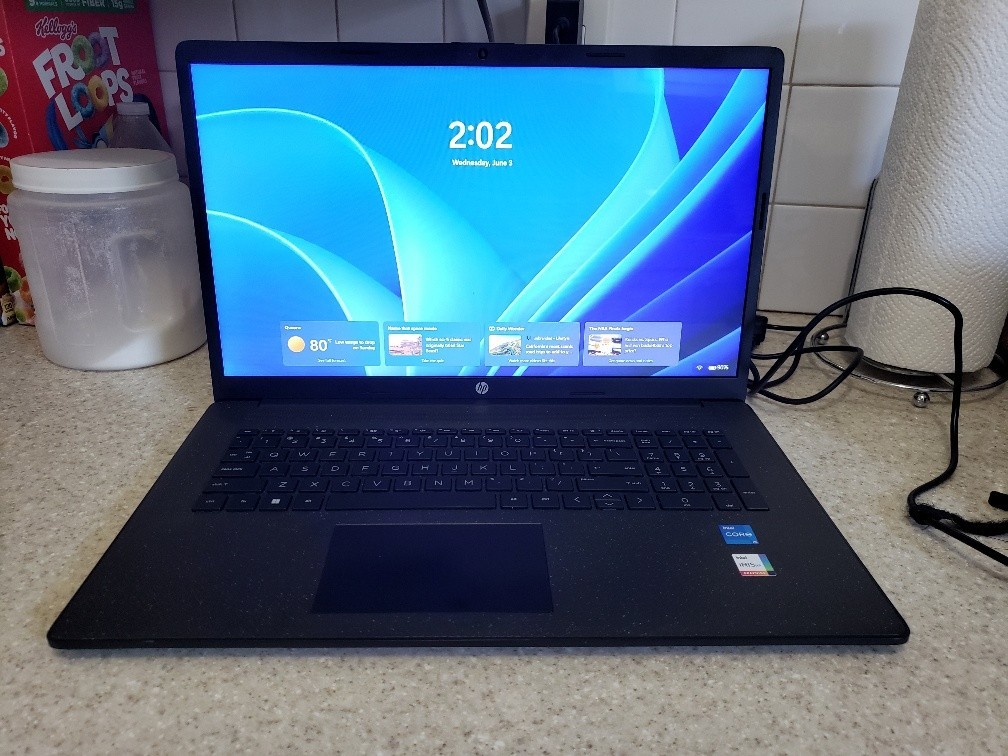 17.3″ HP 17T-CN200 12TH GEN CORE i5-1235U 256GB SSD 16GB RAM WIN11H LAPTOP