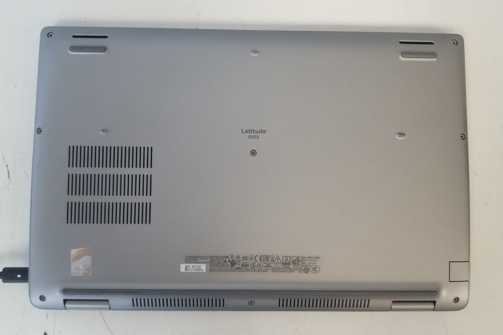 Dell Latitude 5550 / Intel Core Ultra 5 125U / 8GB RAM / No SSD / FREE DELIVERY