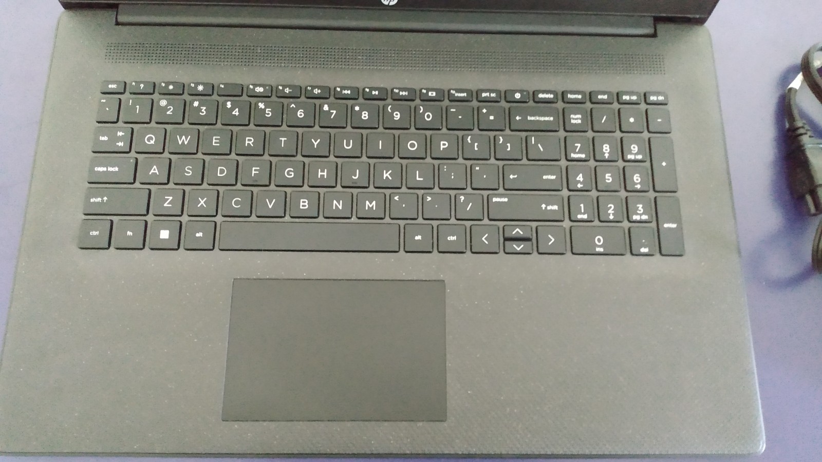 HP Laptop 17t-cn300, Intel Core i5-1334U, 16 GB RAM, 256 GB, Extras