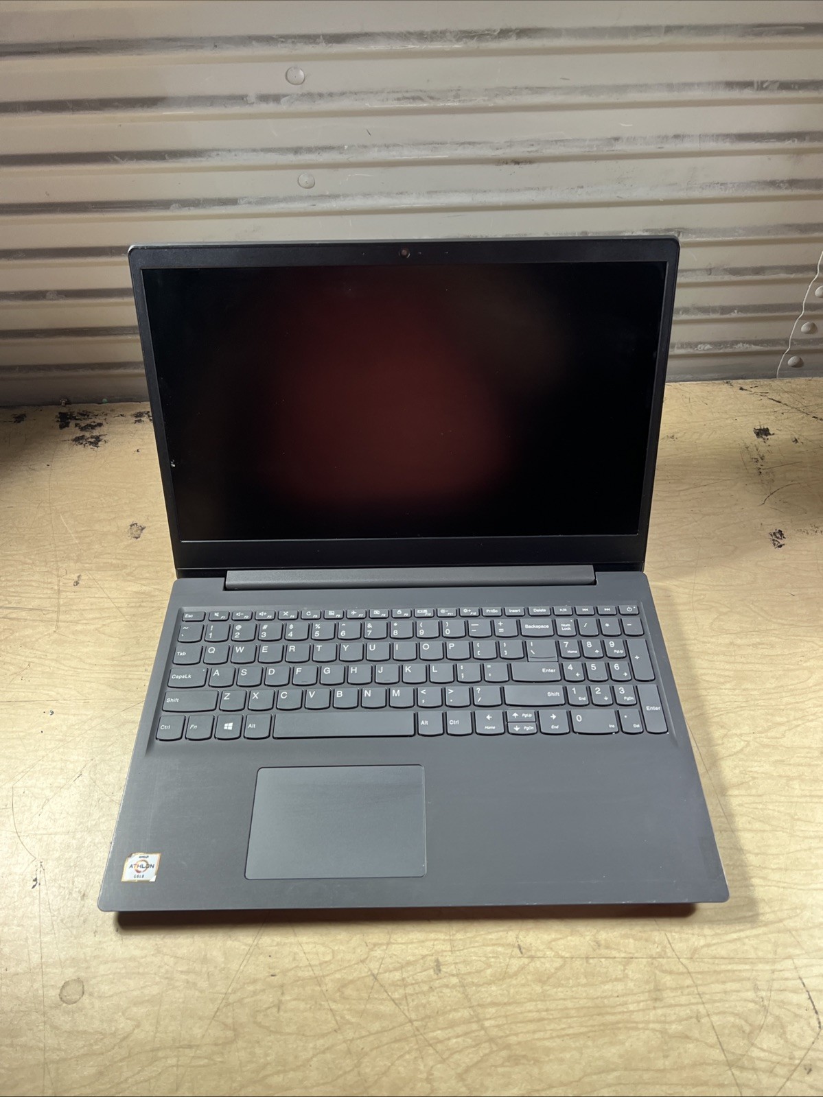 LENOVO V15-ADA AMD ATHLON GOLD 3150U 8GB RAM **NO HD/ NO CADDIE/ NO OS