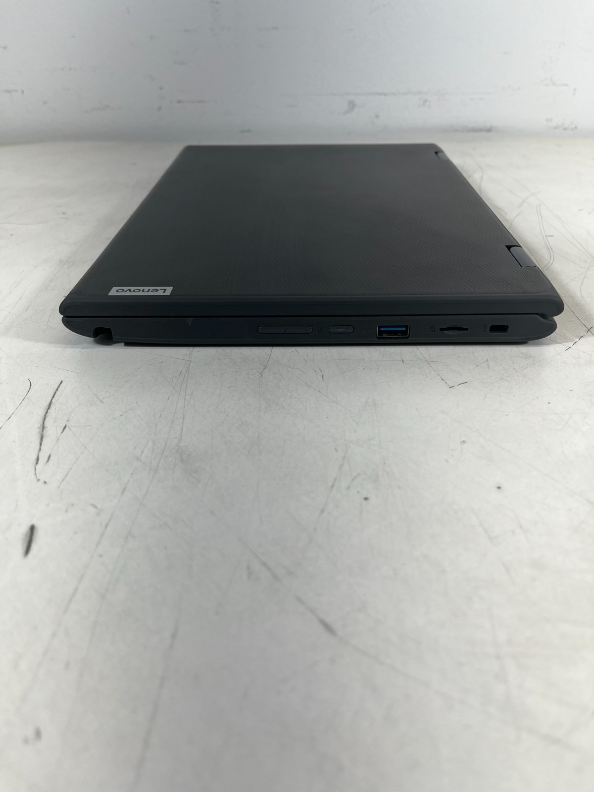 Lenovo 300e 2nd Gen Intel Celeron N4100 1.20GHz 4GB RAM 128GB SSD W11PE *VG*