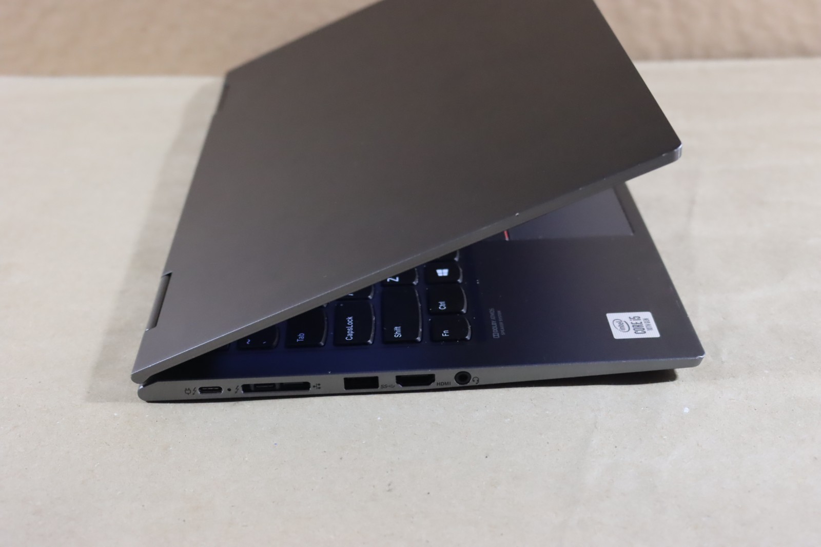 Lenovo ThinkPad X1 Yoga 5th Gen; 2-in-1, 14″, 256GB, 10th Gen Intel i5, 8GB Ram