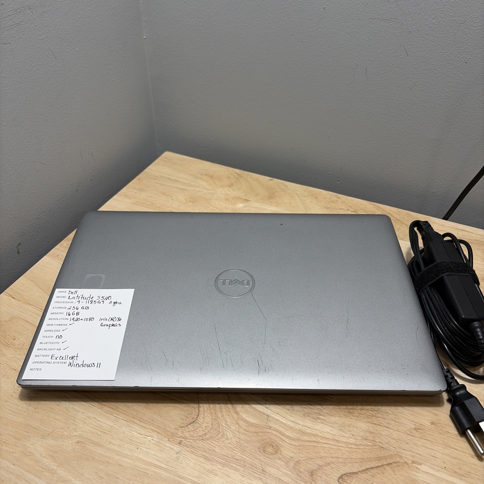 Dell Latitude 5520 Core i5-1135G7 2.40GHz, 16GB, 256GB SSD WebCam, WiFi W11 Cord