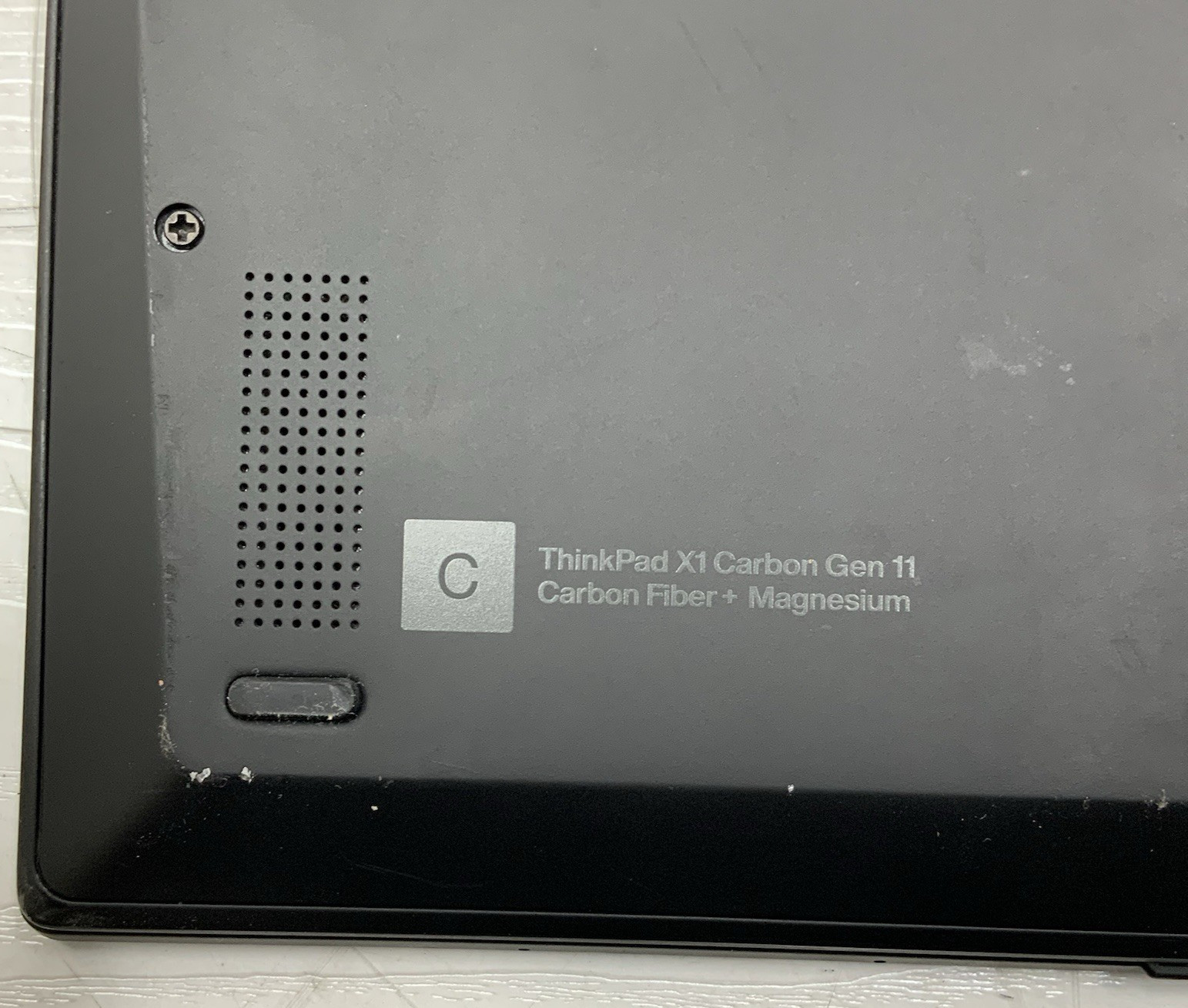 Lenovo ThinkPad X1 Carbon Gen 11 Intel i5-1345U 16GB DDR5 512GB NVMe Touchscreen