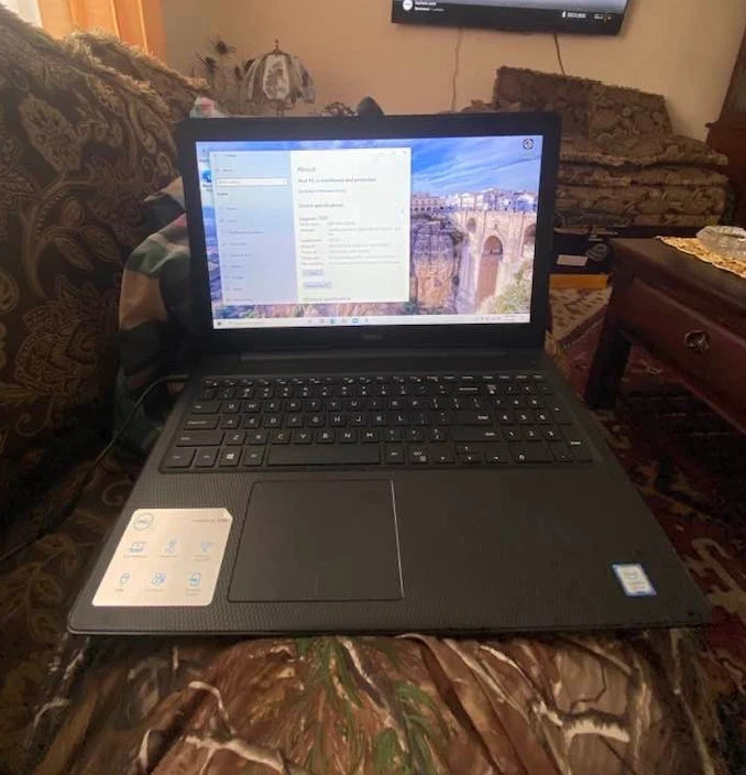 Dell Laptop Inspiron 15 3000 w/ Charger, Win 10 Installed 1TB Hard Drive 8gb Ram