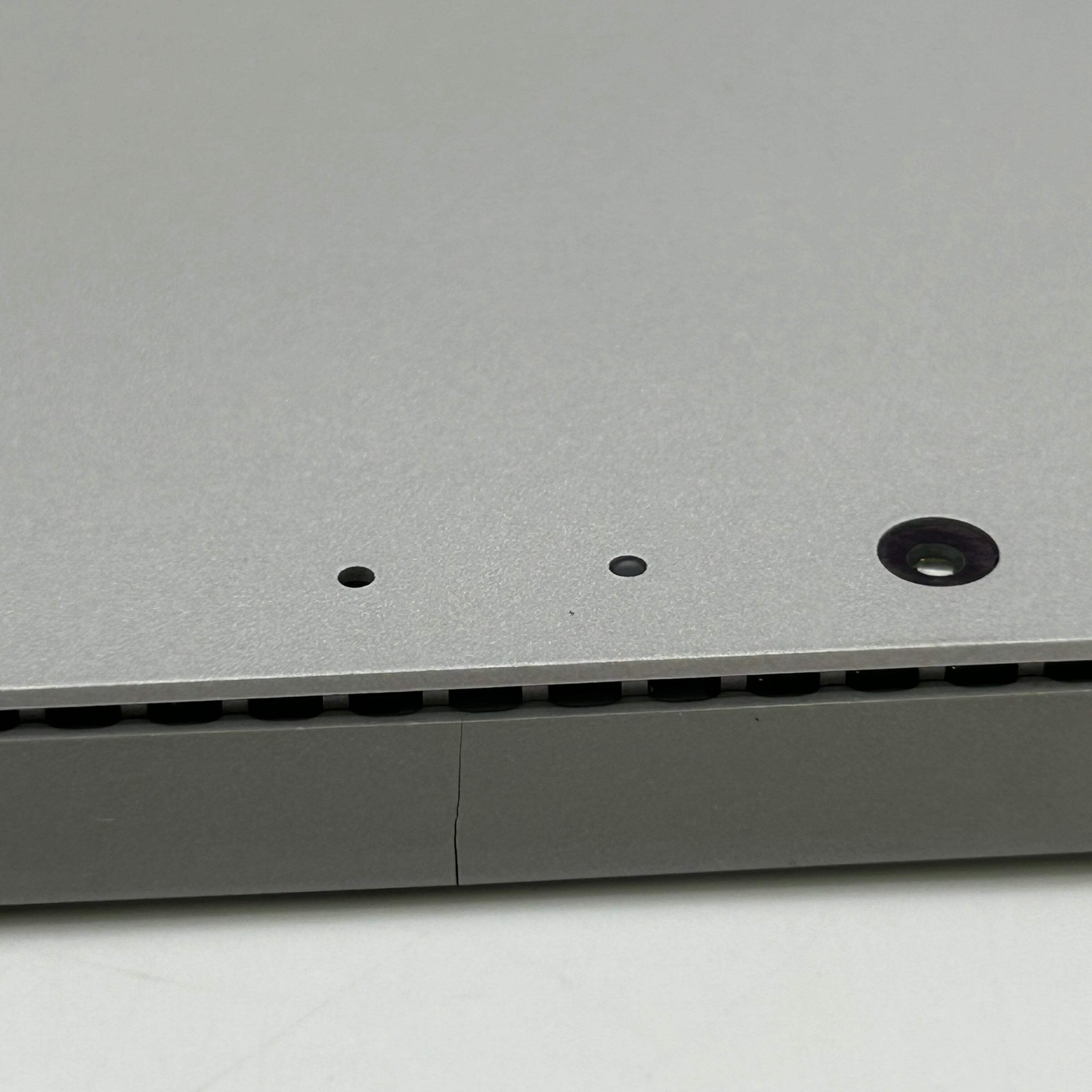 Microsoft Surface Pro 3 1631 12-inch i5-4300U 4GB 128GB SSD Silver