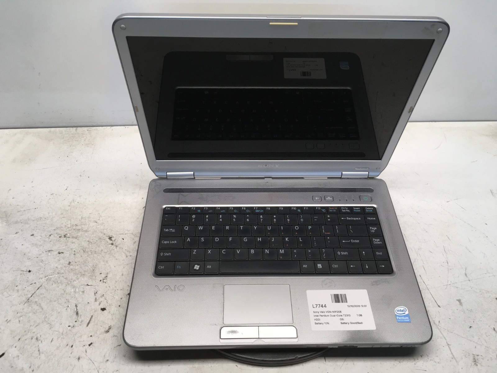 Sony Vaio VGN-NR120E Intel Pentium Dual-Core T2310 1.46GHz 1 GB NO HDD
