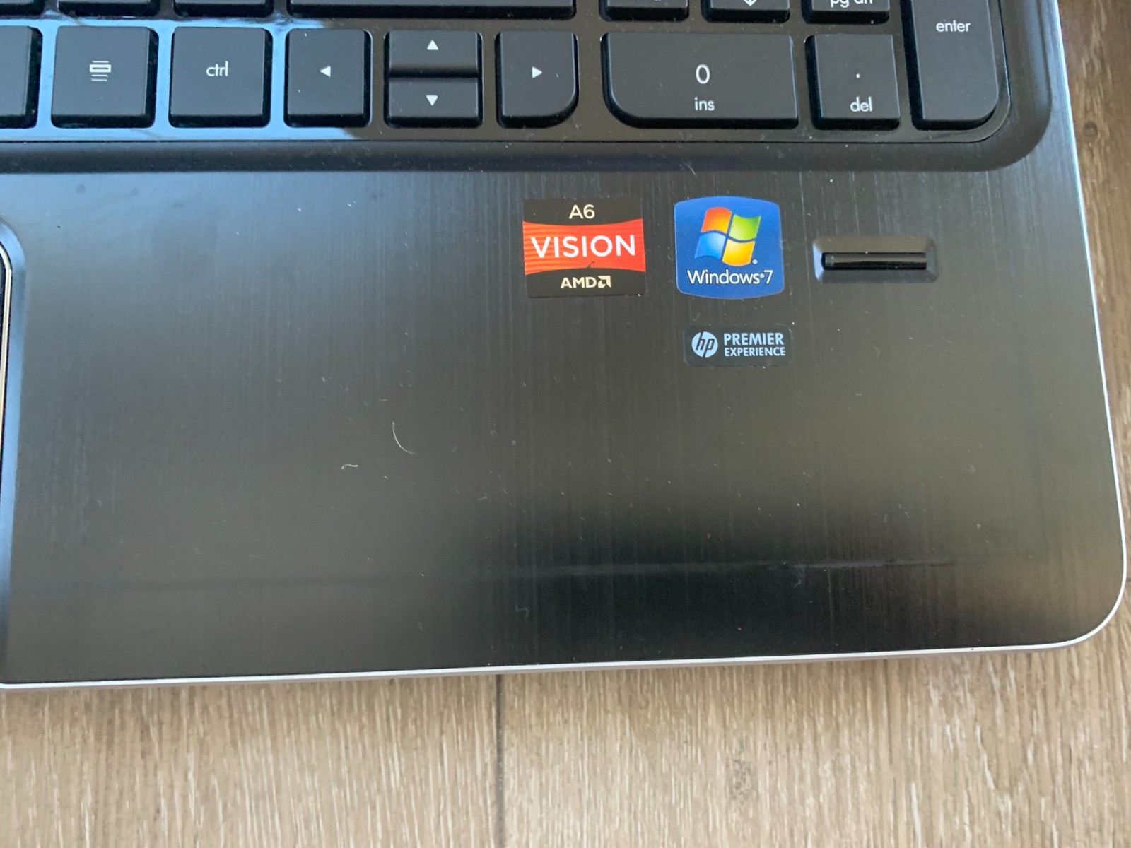 HP Pavilion dv6 15.6″ AMD A6-4400M APU Radeon 2.70GHz 4GB RAM 320GB HDD Win 10