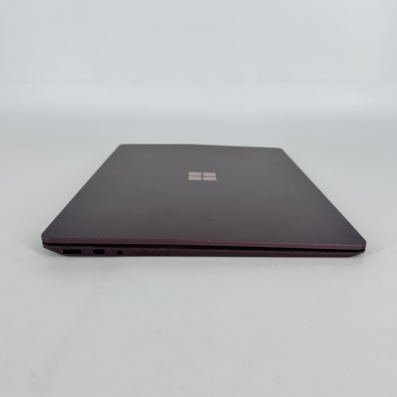 Microsoft Surface Laptop 2 13.5 2K TOUCH i5-8250U 1.60GHz 8GB 256GB SSD Good