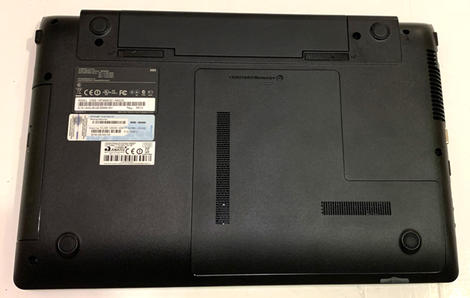 Samsung NP300E5C-A0BUS 15.6″ WIN 11 ACTIVATED Pentium 2.2GHz 8GB RAM 500GB HDD