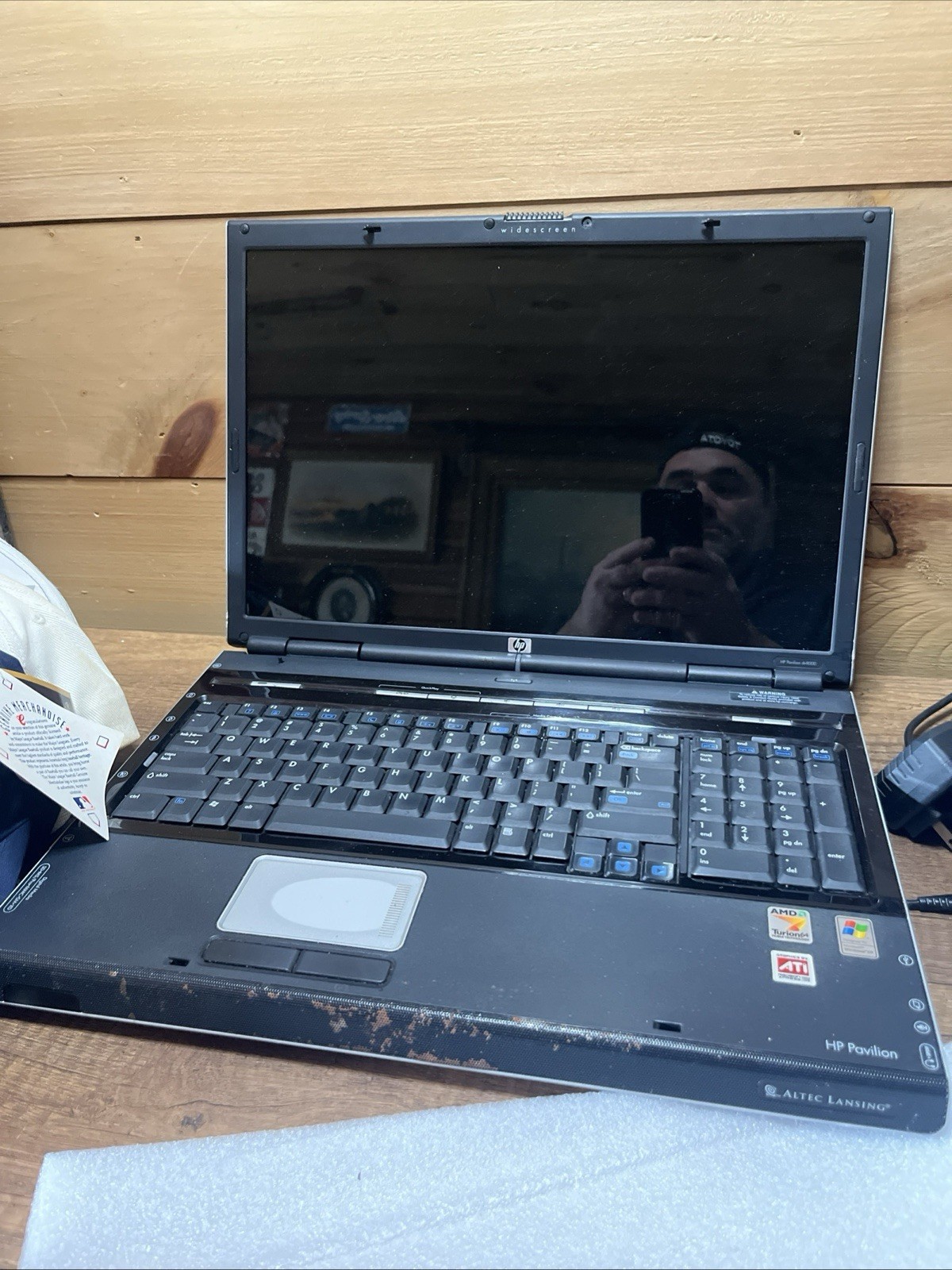 HP Pavillion Laptop DV8000 Parts Only No Battery Unchecked Untested Asis