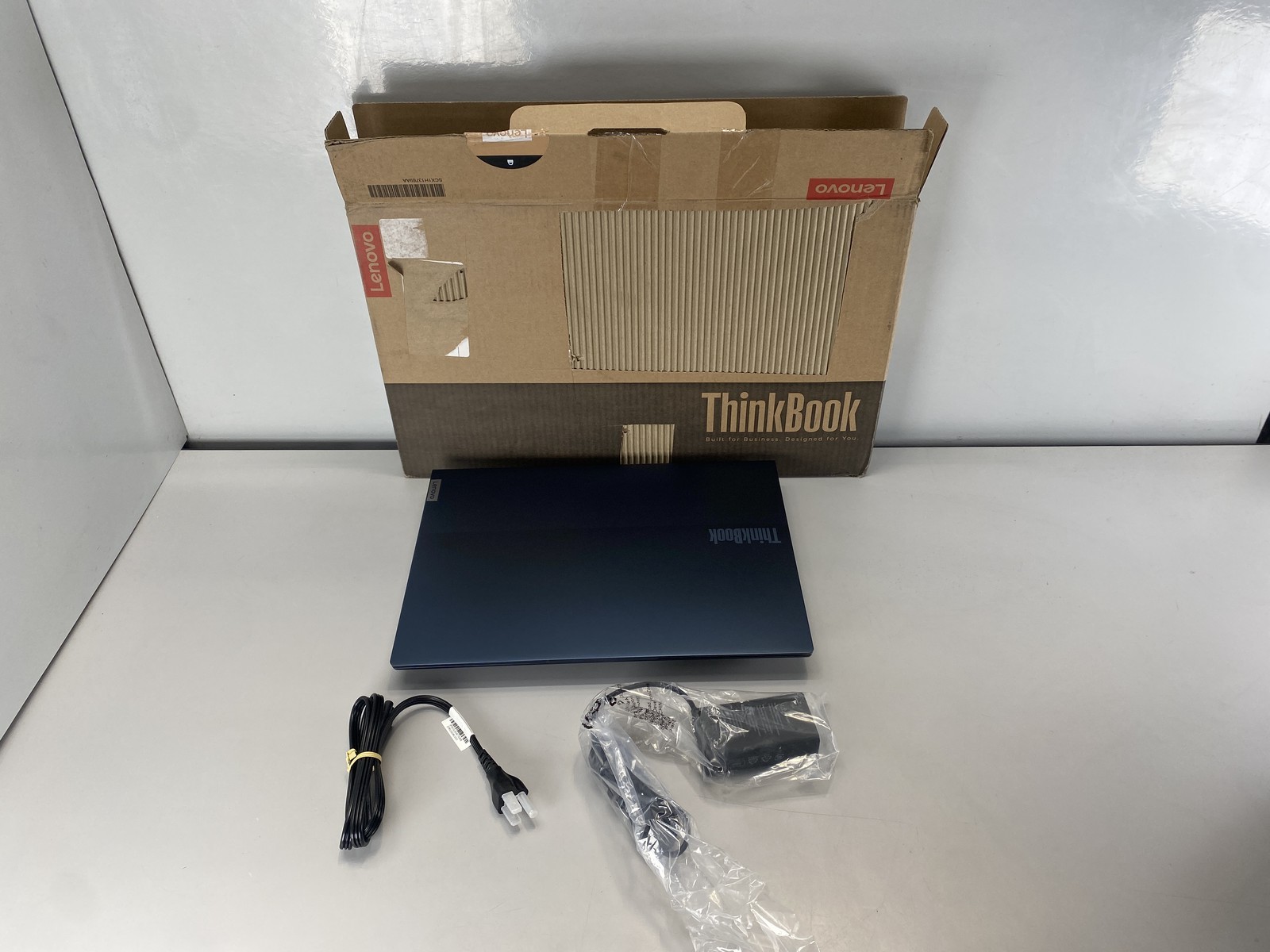 Lenovo Laptop ThinkBook 16 G7 16″ AMD Ryzen 5 150 512GB- Cosmic Blue