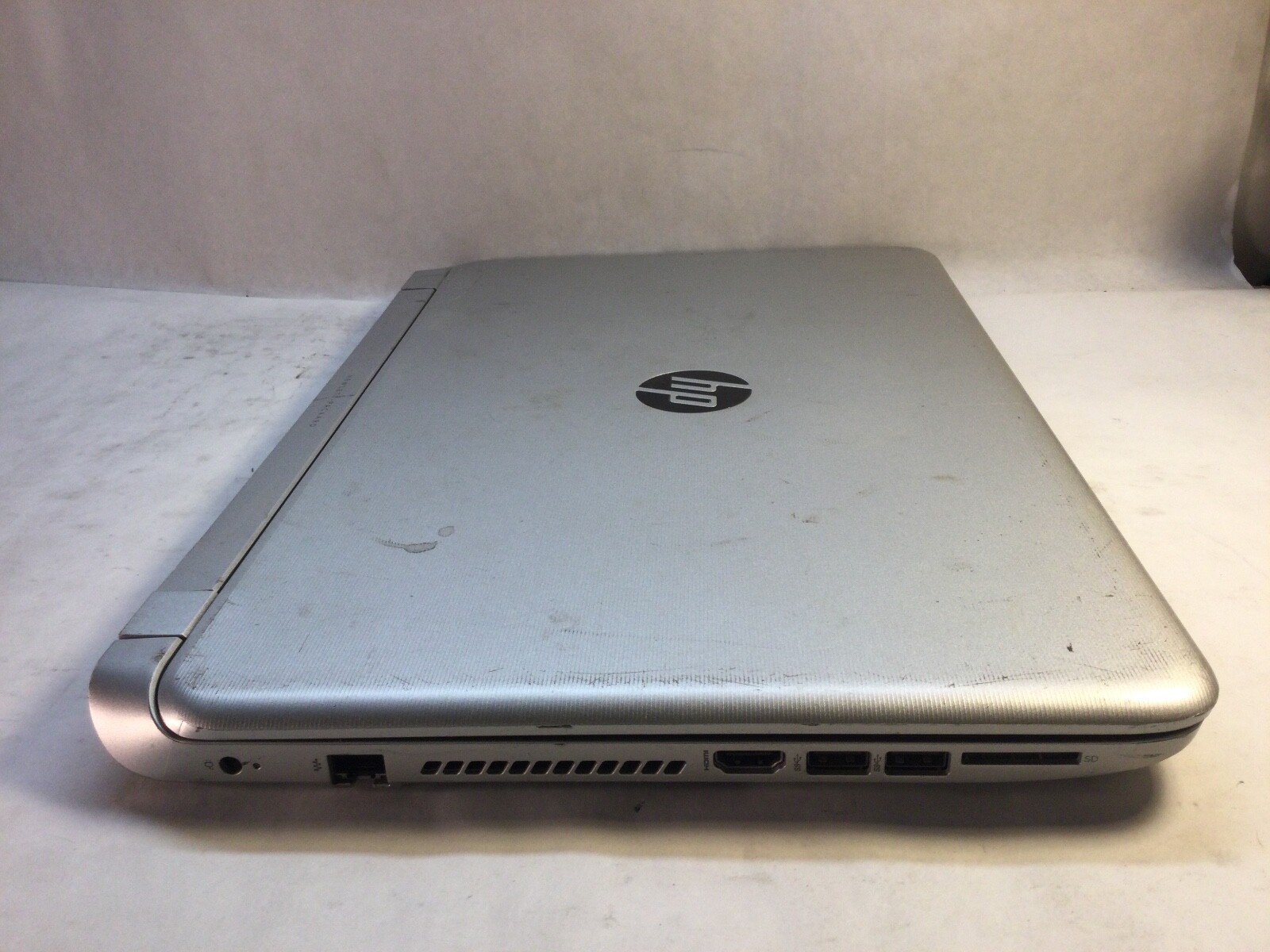 HP Pavilion 15-P066US 15″ Laptop Intel Core i3-4030U-NO POWER – MZ
